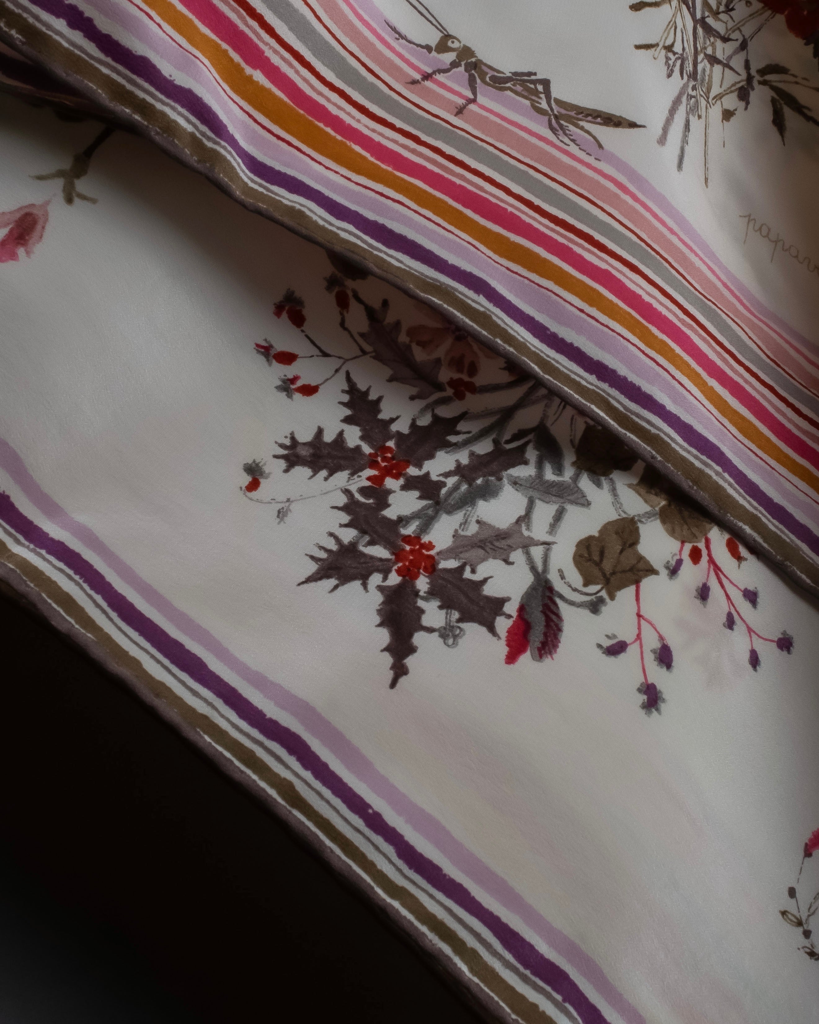 “GUCCI” Botanical printed silk scarf