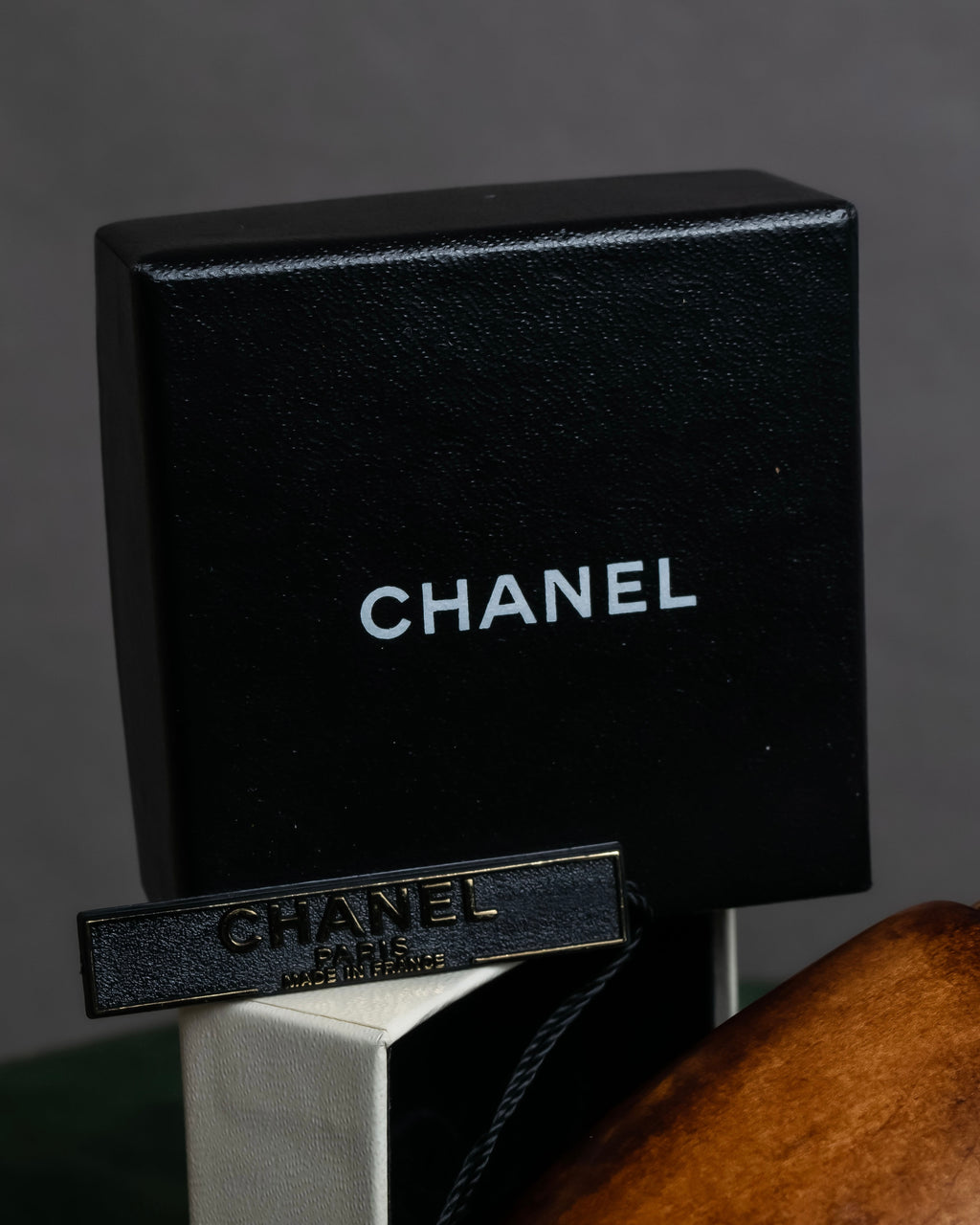 "CHANEL" 97AW Karl Lagerfeld double C logo rhinestone design ring