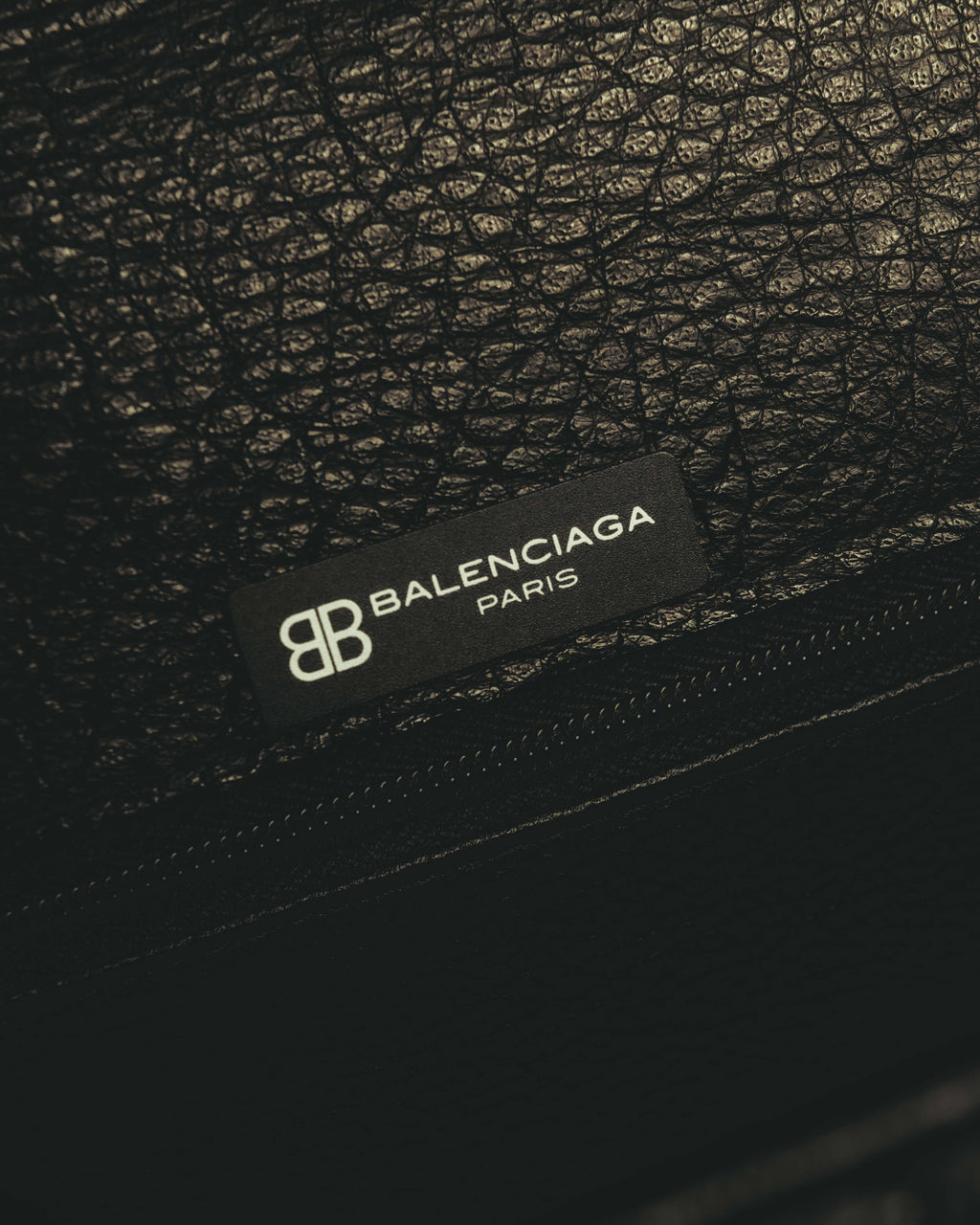 -SPECIAL- "Balenciaga" 90's-00's Ostrich leather structured top handle bag