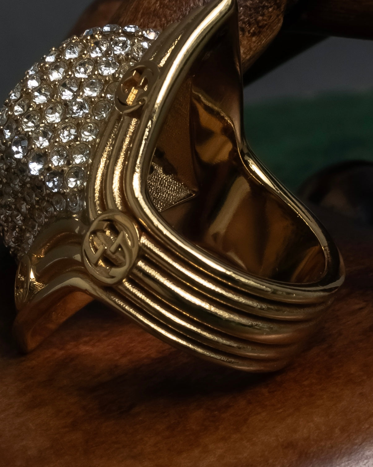 "GUCCI" Interlocking G rhinestone design dome-shaped ring