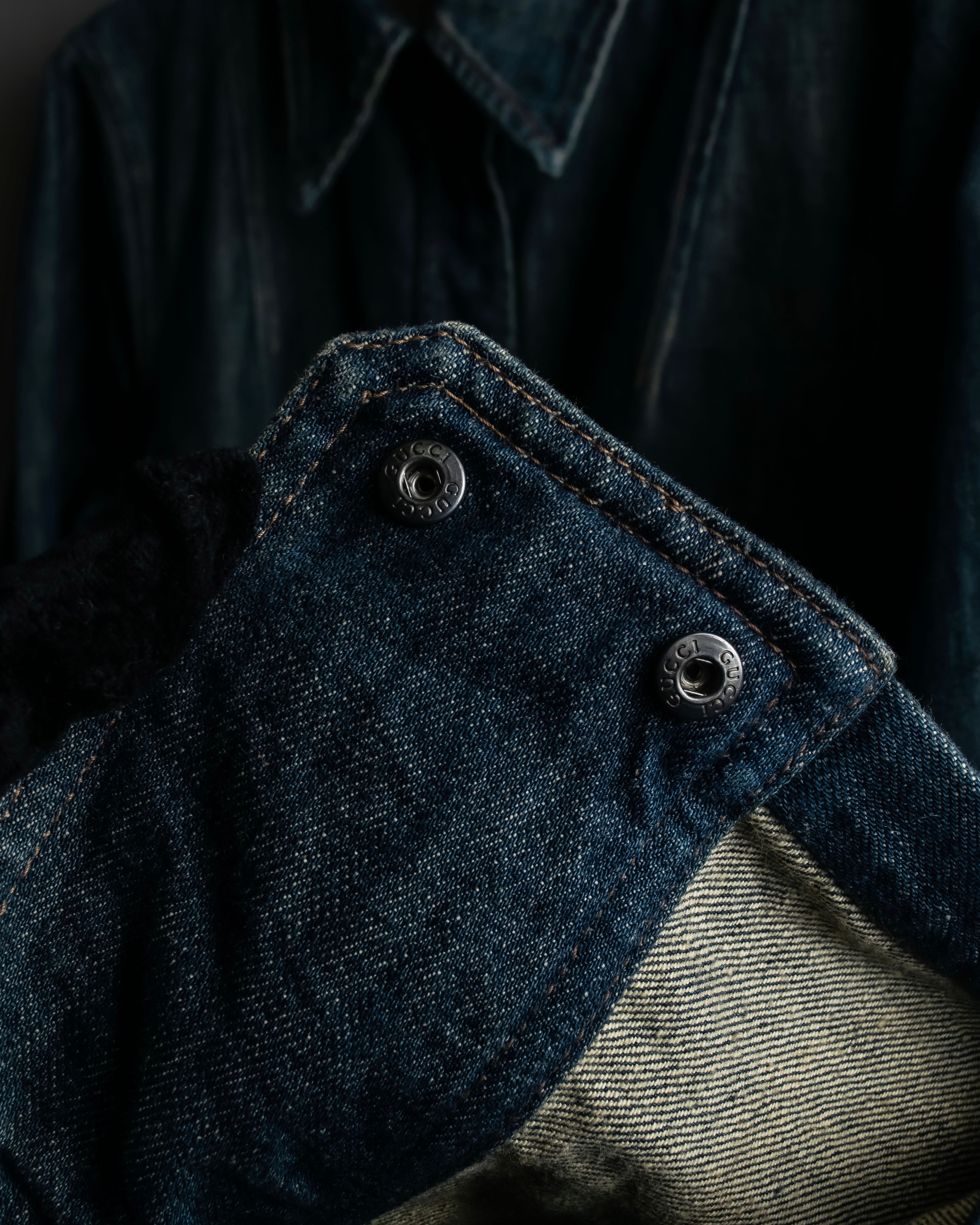 "GUCCI" Vintage faded shaped denim jacket