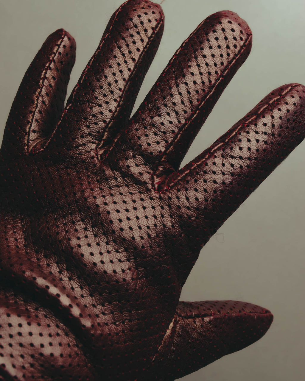 "VALENTINO GARAVANI" 2010's Burgundy perforated leather gloves