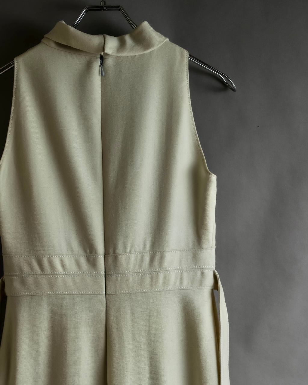 "VALENTINO" Belted design sleeveless long dress