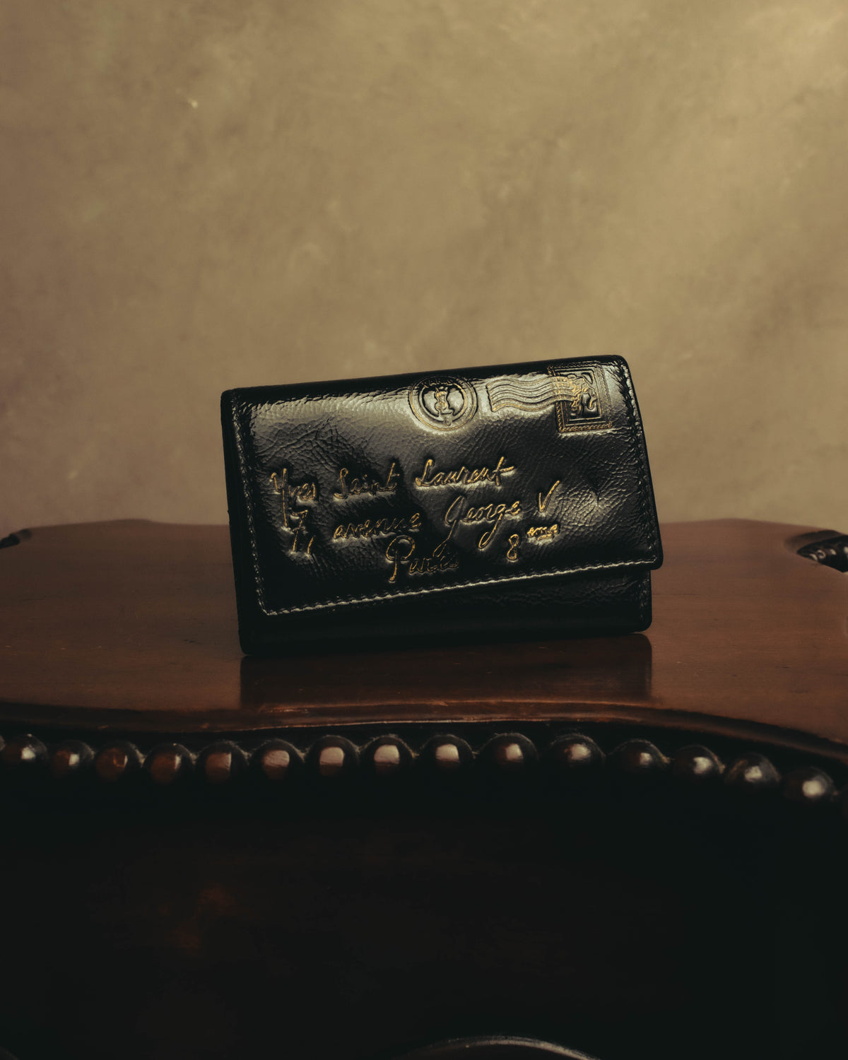“Yves Saint Laurent” 00’s-10’s Y-Mail patent leather key case