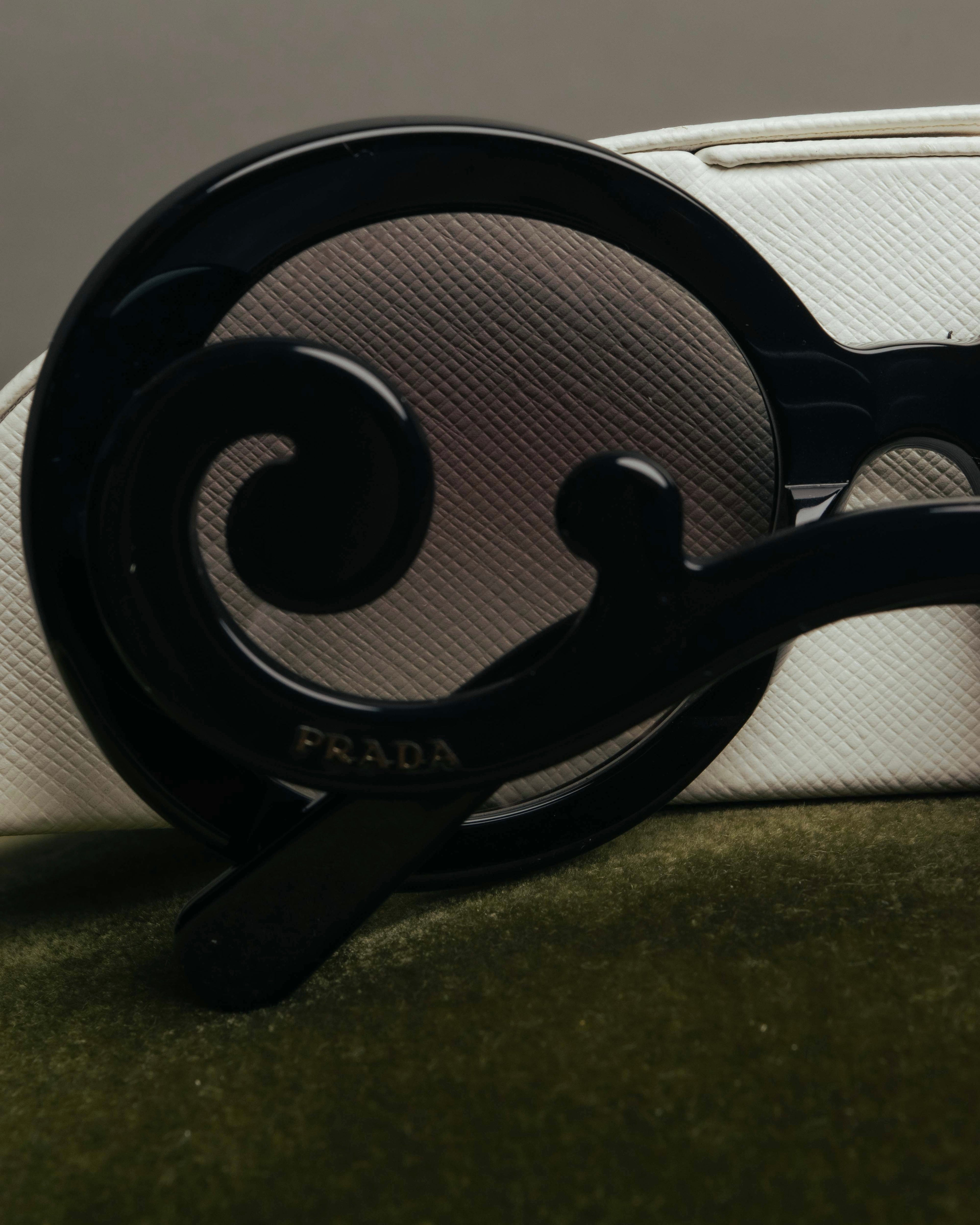 "PRADA" 10's Sculptural baroque sunglasses