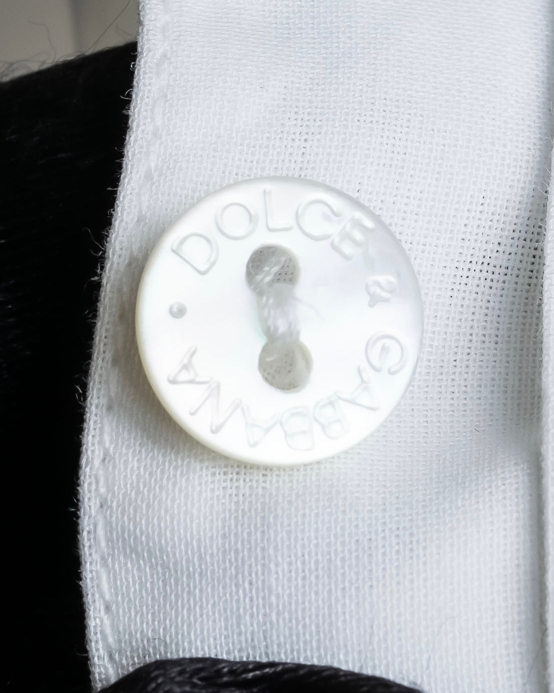 “Dolce&Gabbana”  Front volume frill designed shirt