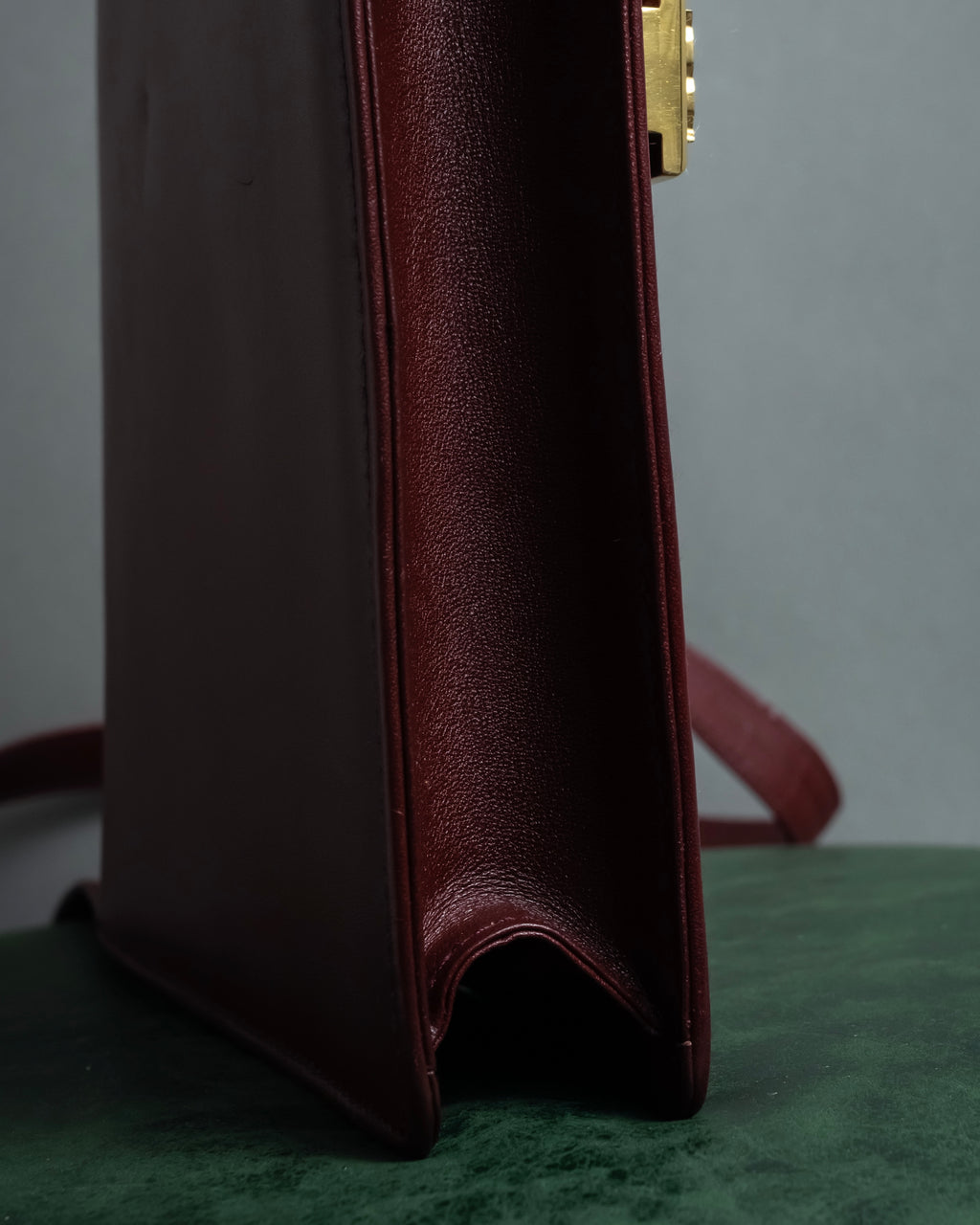 "Cartier" Les Must de Cartier geometric design shoulder bag