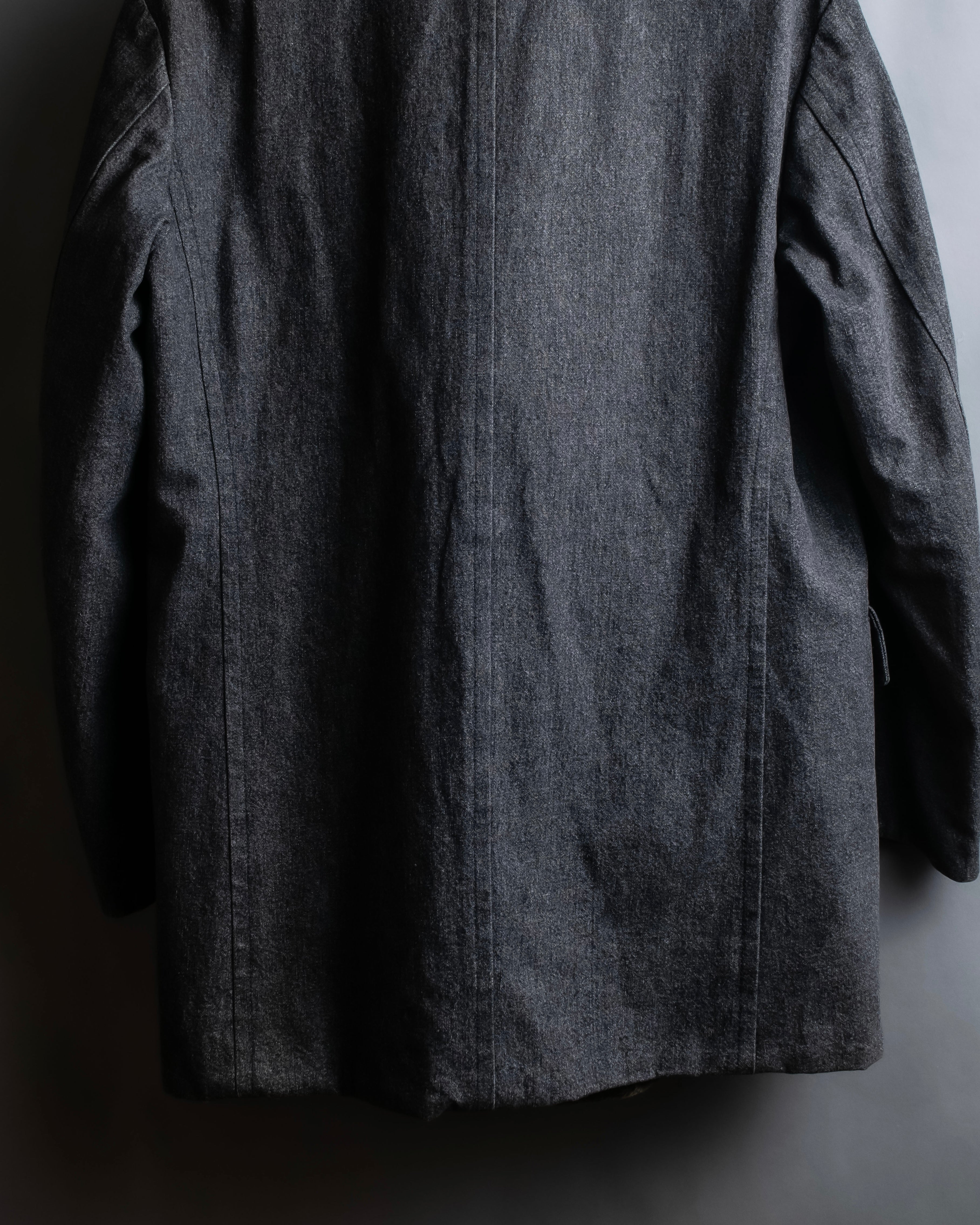 "tricot COMME des GARCONS" 
Double-breasted reversible fur tailored coat