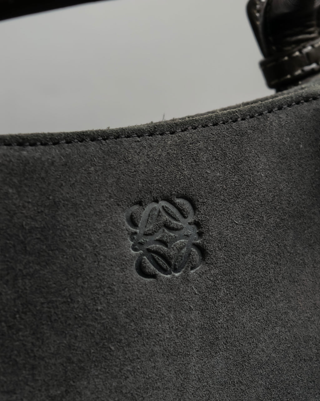 "LOEWE" Harness design logo engraved suede leather hand bag