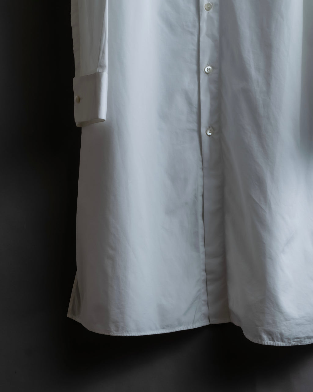 "MAISON MARGIELA" 18AW No-collar design Super long shirt