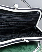 "PRADA" Clasp design monotone color bowling bag