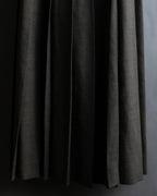 "CHANEL" Side button design pleated flared skirt