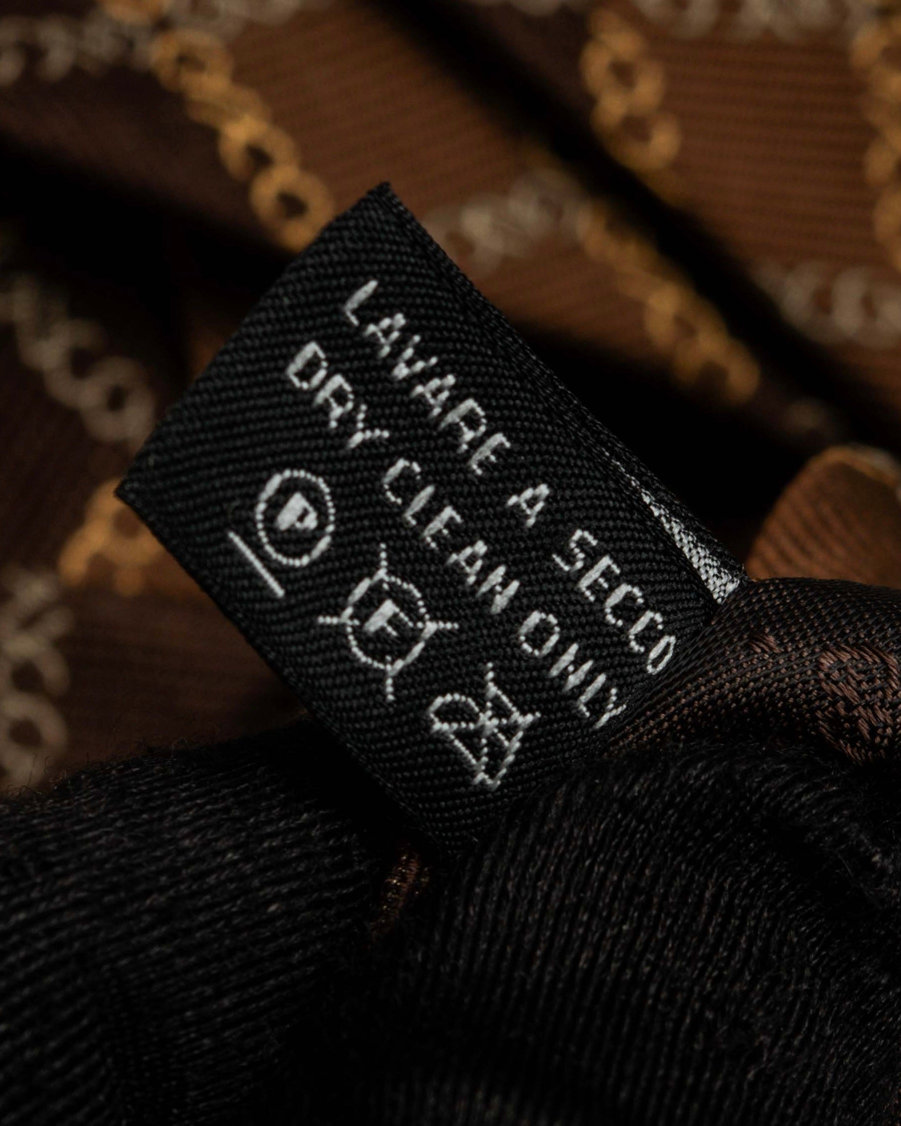 "GUCCI" Chain plaid design silk neck tie