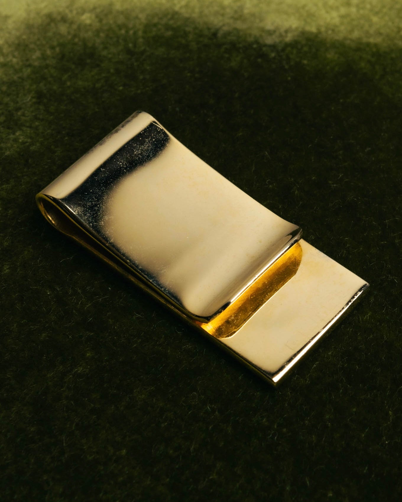"Christian Dior" 70's-90's Gold tone striped inlay money clip