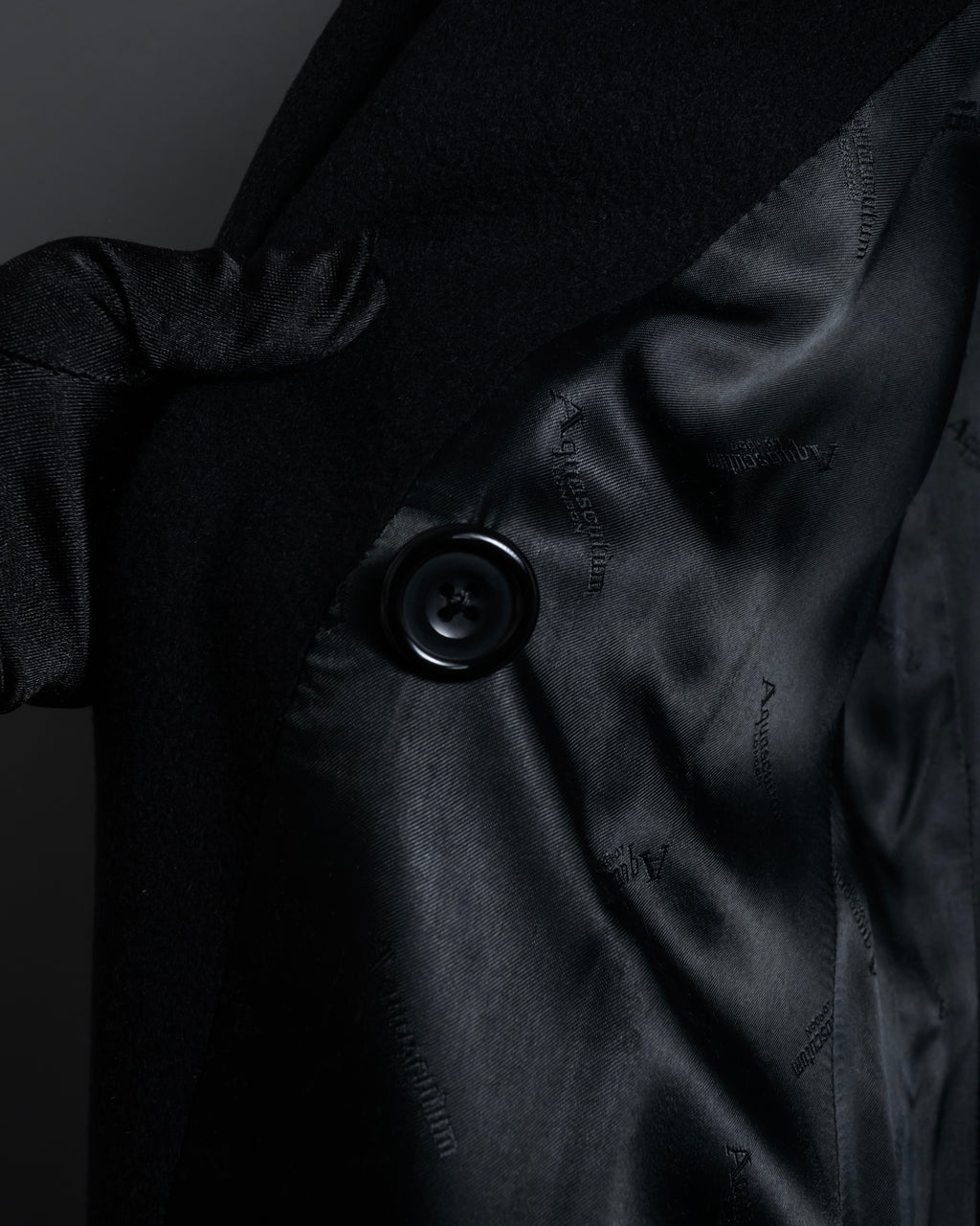 "Aquascutum" Elegantly tailored double-breasted long chester coat