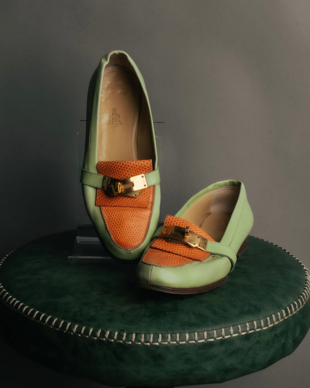 “Hermès” 90’s-00’s Kelly buckle leather loafer
