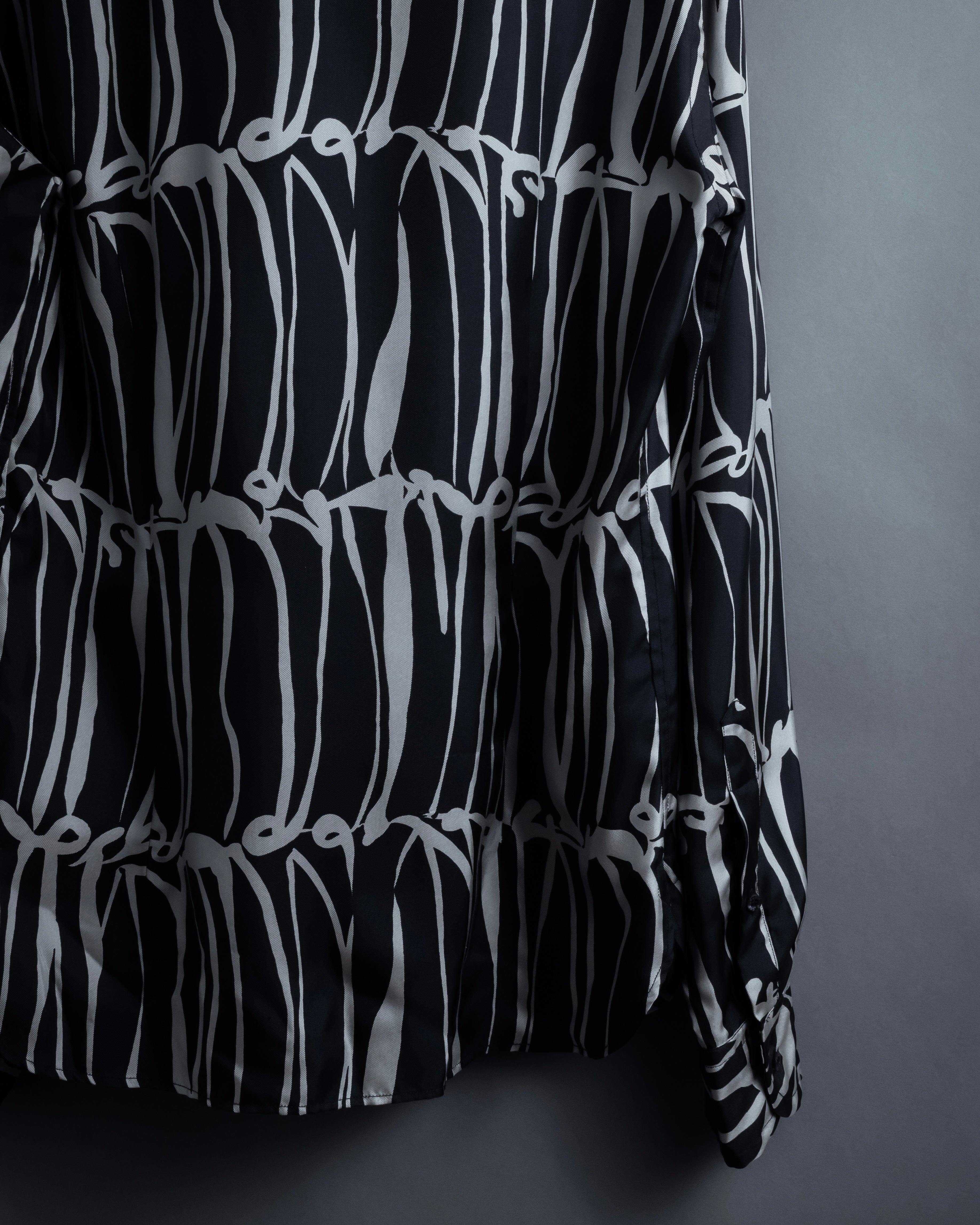 "GUCCI" Handwritten calligraphy pattern silk shirt