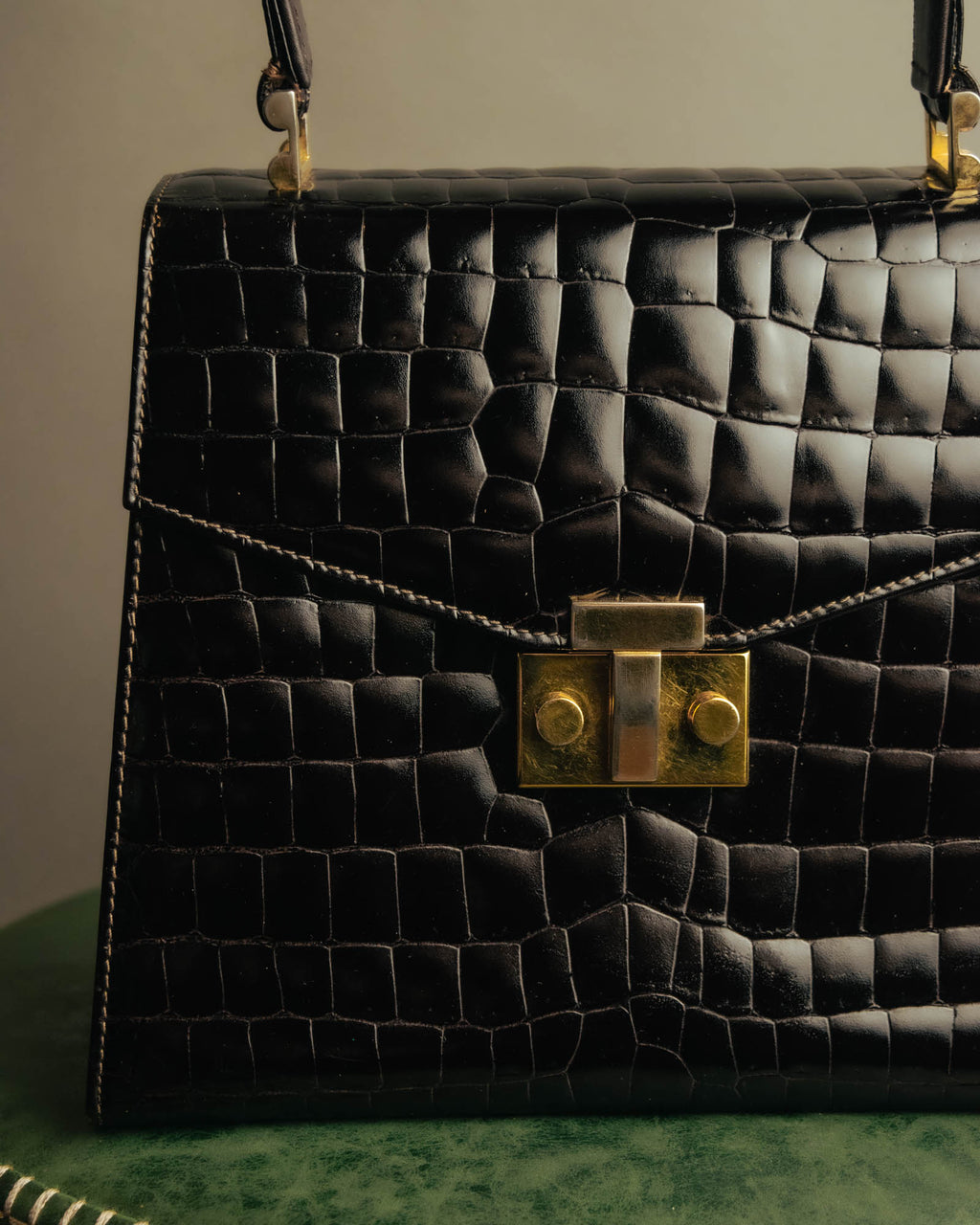 -SPECIAL- "TIFFANY & CO." 70's-80's Shiny crocodile top handle bag