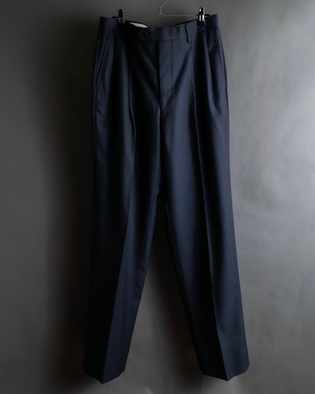 "CHRISTIAN DIOR MONSIEUR"
Shadow check pattern structured set up