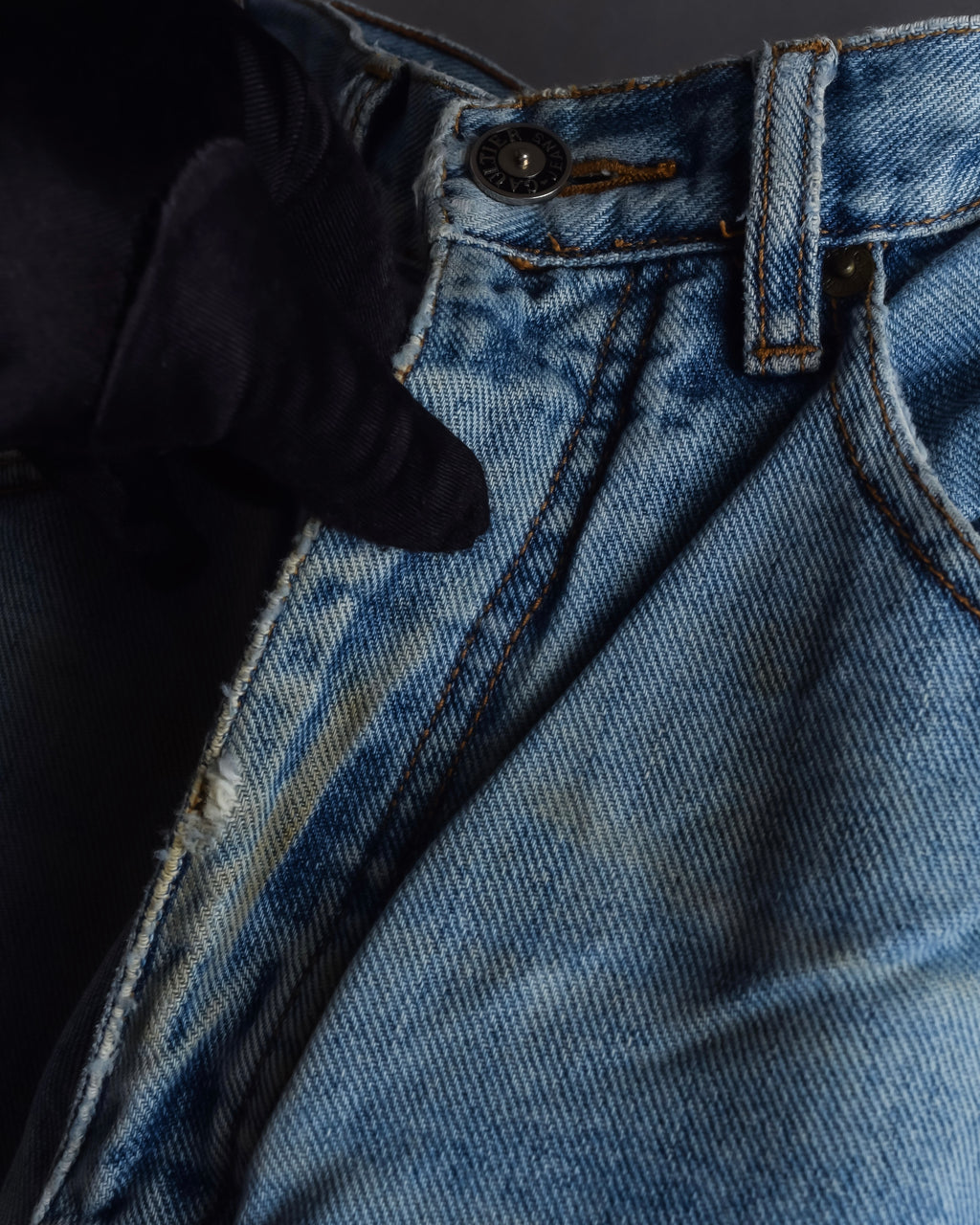 "JEAN PAUL GAULTIER JEANS" Beautiful fade button fly straight denim