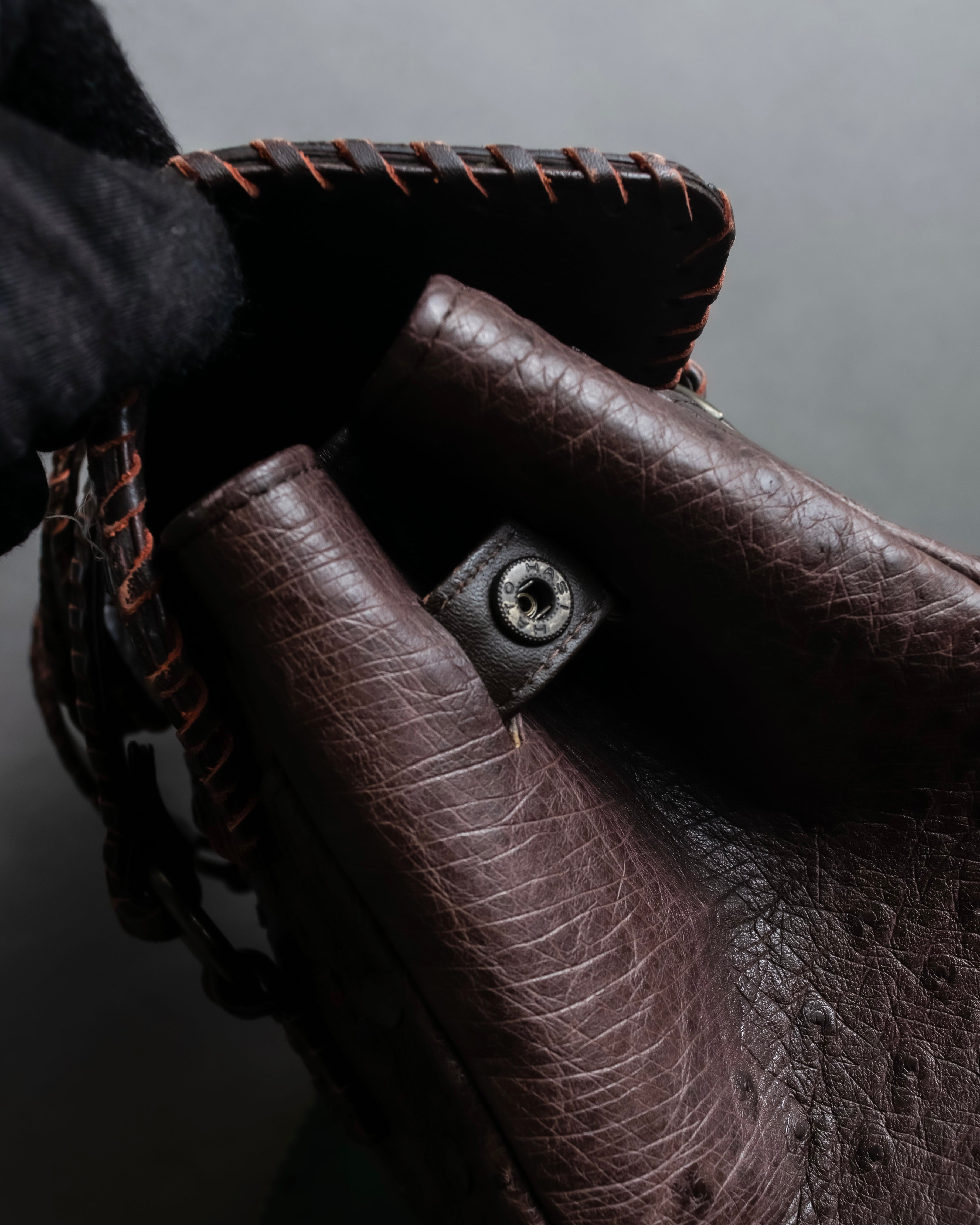 "Vintage JRA standard ostrich leather bag"