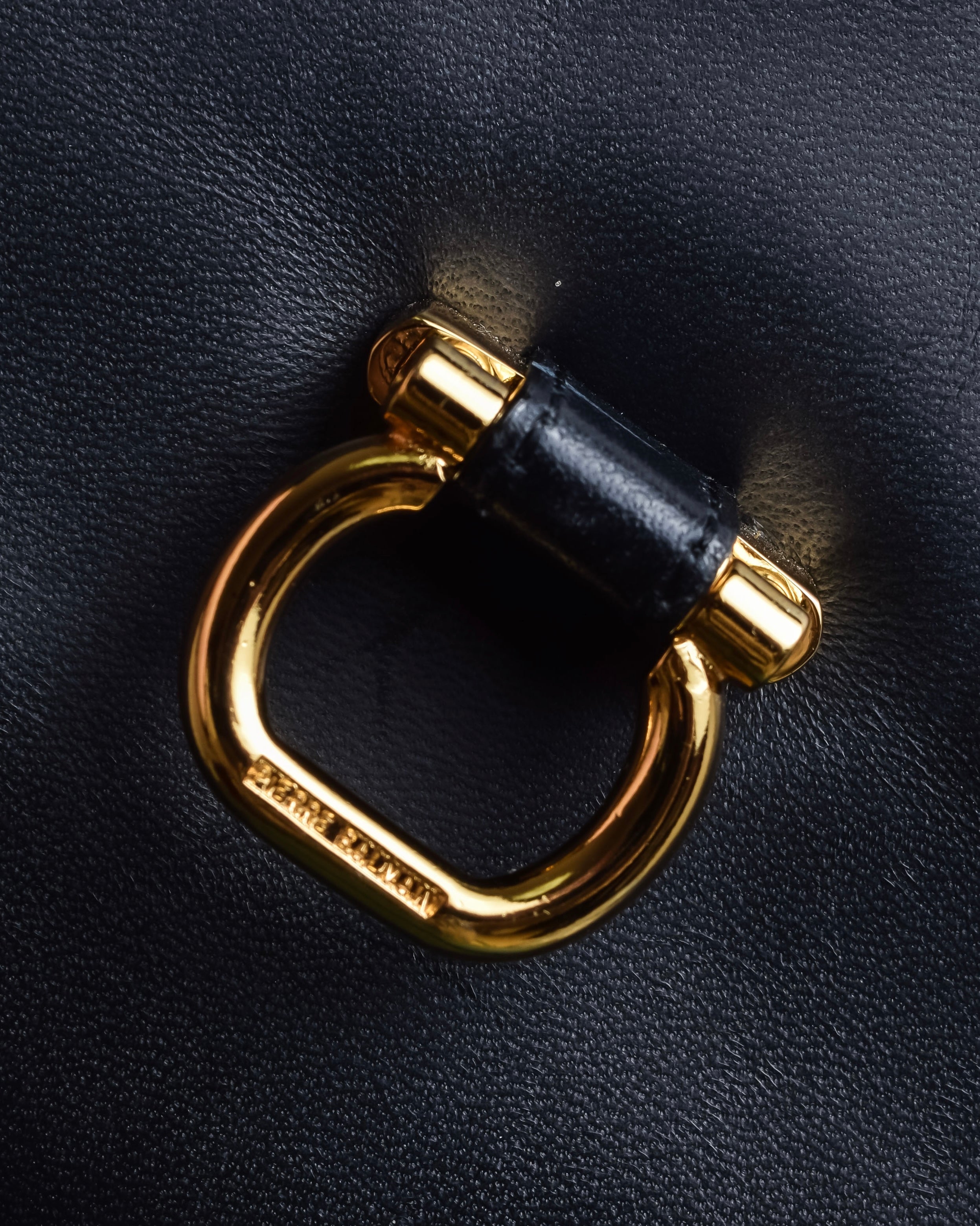 "PIERRE BALMAIN" Horizontal design grain leather 2way shoulder bag