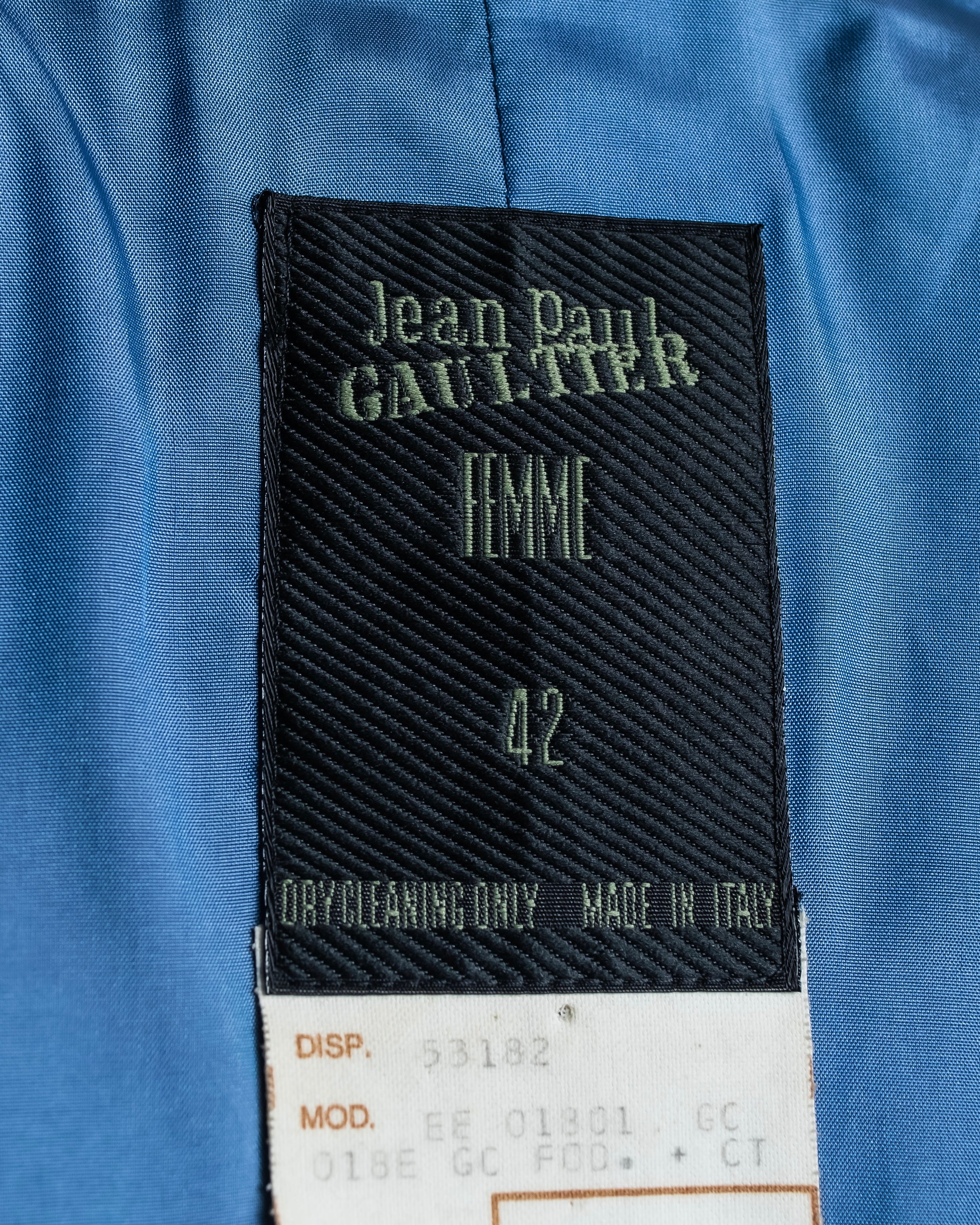 "JEAN PAUL GAULTIER FEMME"
Bordeaux color peaked lapel wool tailored jacket