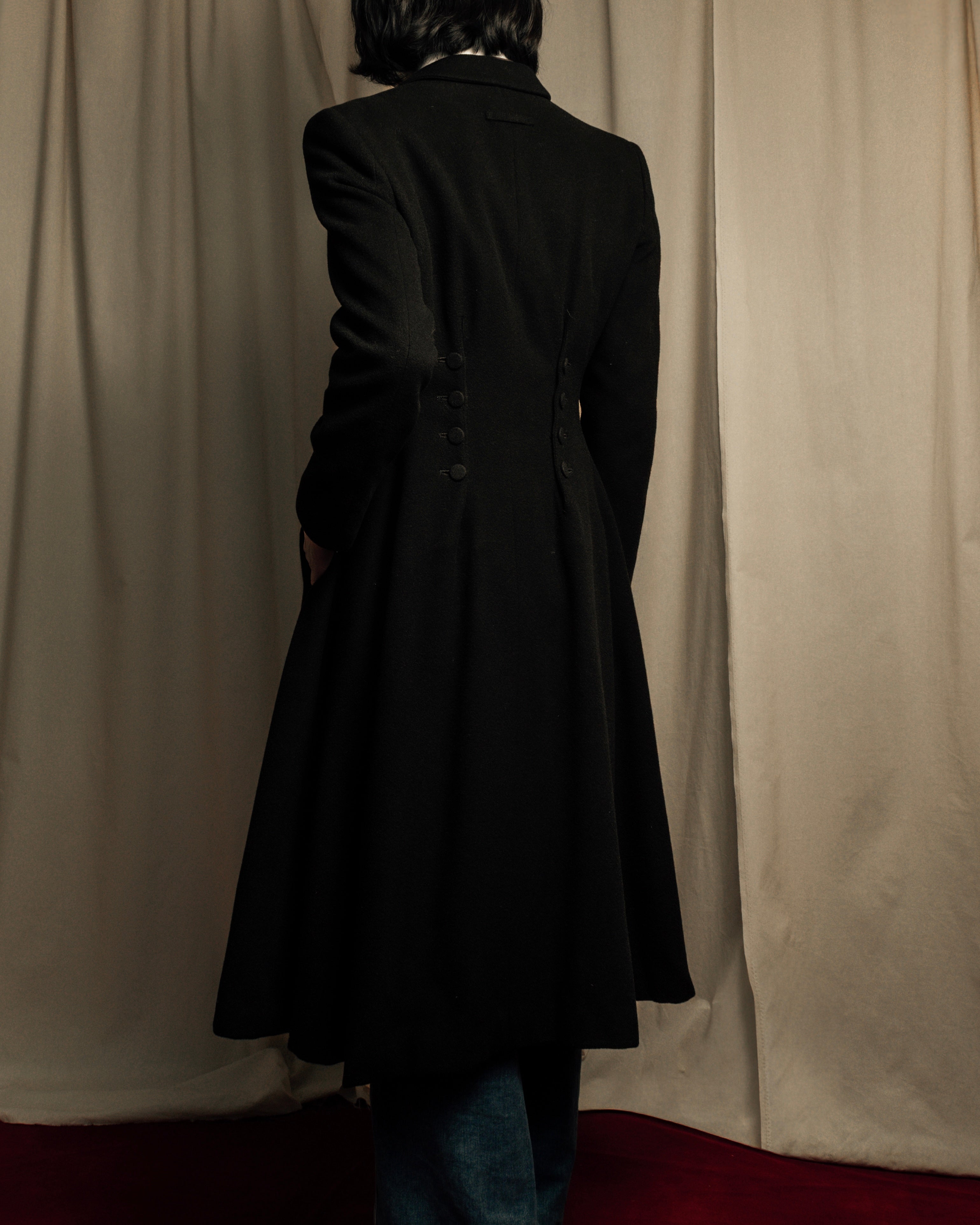 -SPECIAL- "JEAN PAUL GAULTIER"
 90's-00's Waist shape A-line silhouette black color super long coat