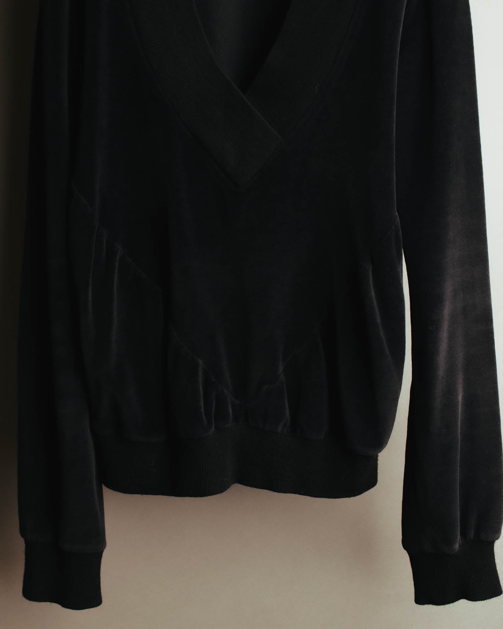 "Véronique Branquinho" 90's-00's Cotton velour v-neck sweatshirt