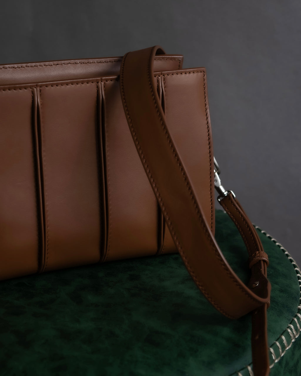 "Max Mara" Renzo Piano design Whitney bag
