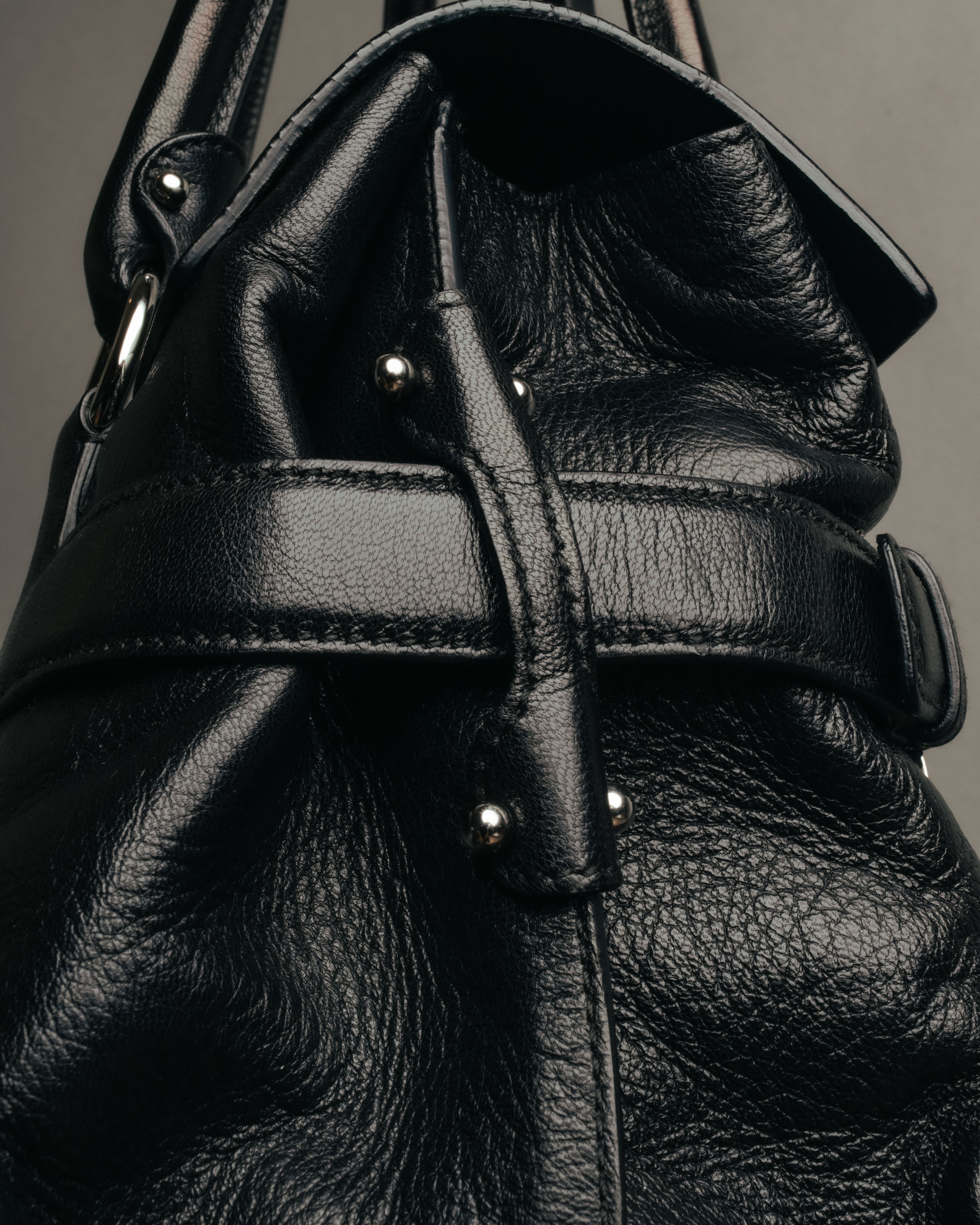 “Salvatore Ferragamo“ 00’s-10’s Gancini ring hardware leather shoulder bag