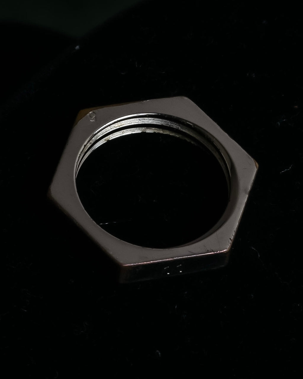 "MAISON MARGIELA" Numbered logo engraved hexagonal silver ring