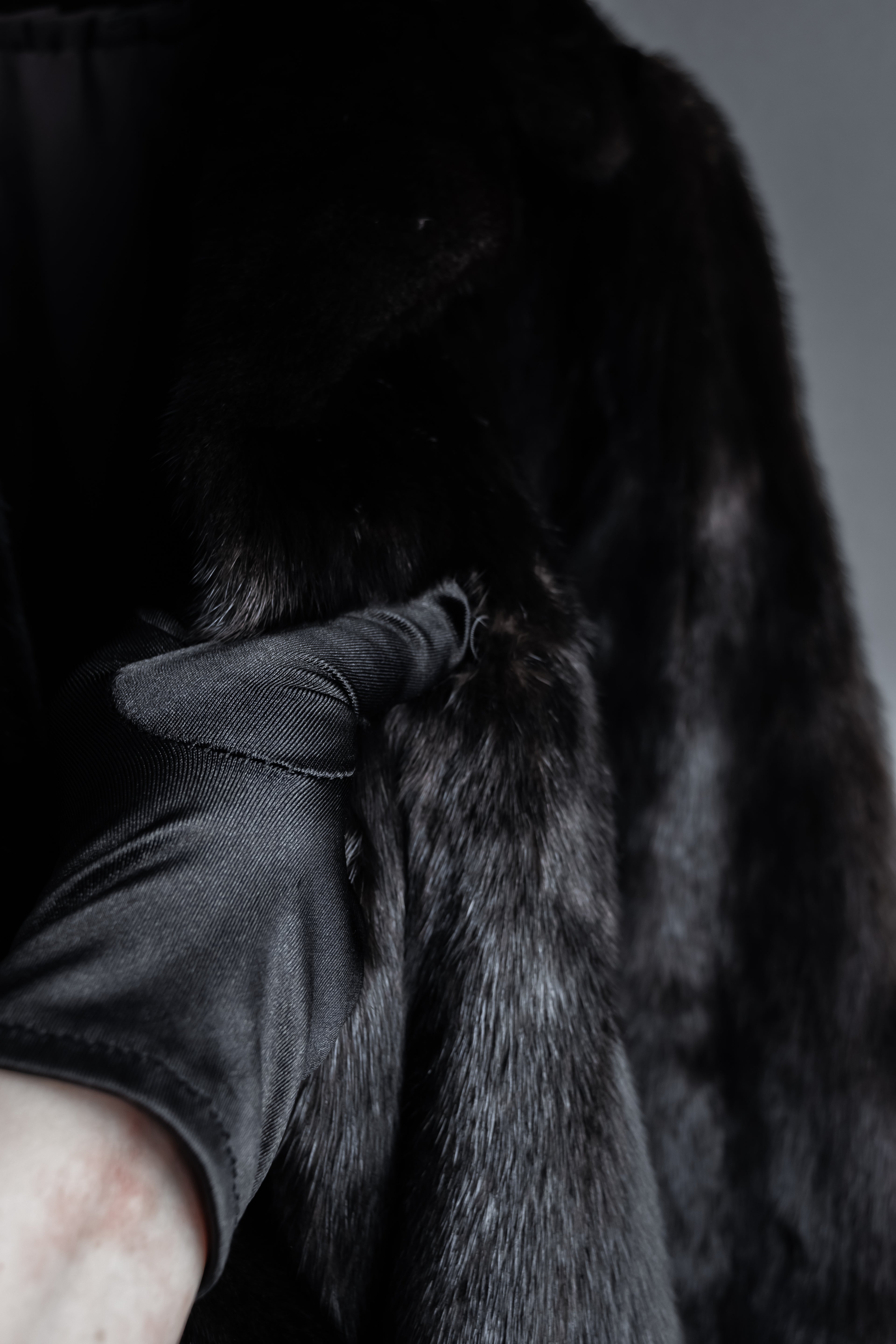 "GUCCI" Semi-custom atelier work fur long coat