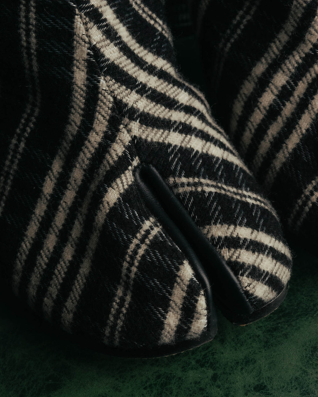 -SPECIAL- "Maison Margiela"2015's Tabi striped fabric ankle boots