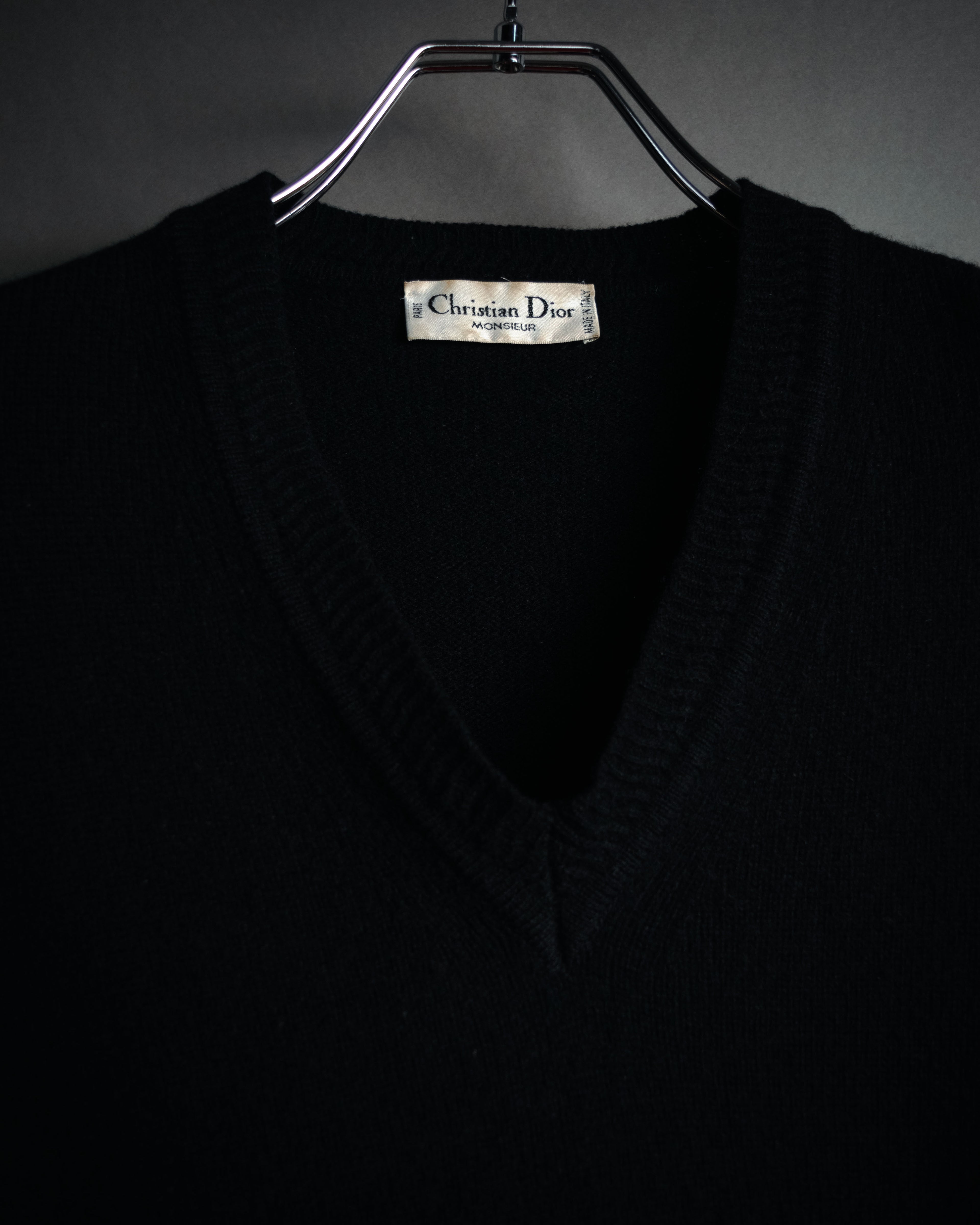“Christian Dior MONSIEUR” 80’s-90’s Deep v-neck pure wool knit