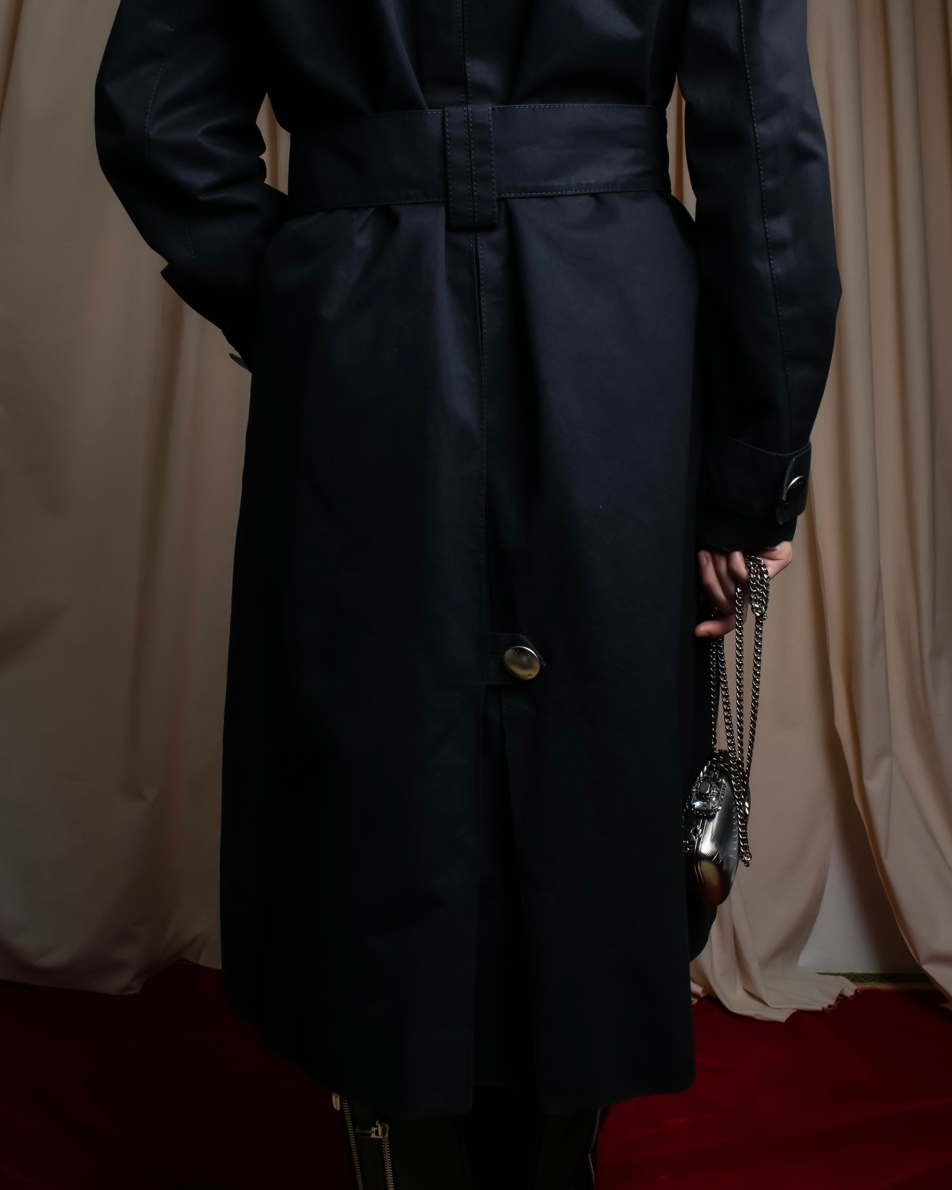 "LOUIS VUITTON" Metal button detailing belted trench coat
