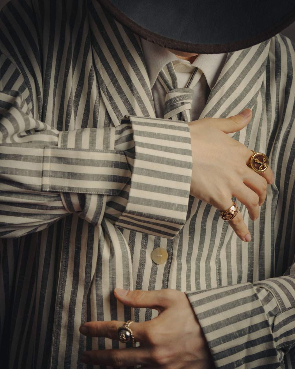 -SPECIAL- “LOEWE” 2010’s striped ribbon sleeve long gown coat