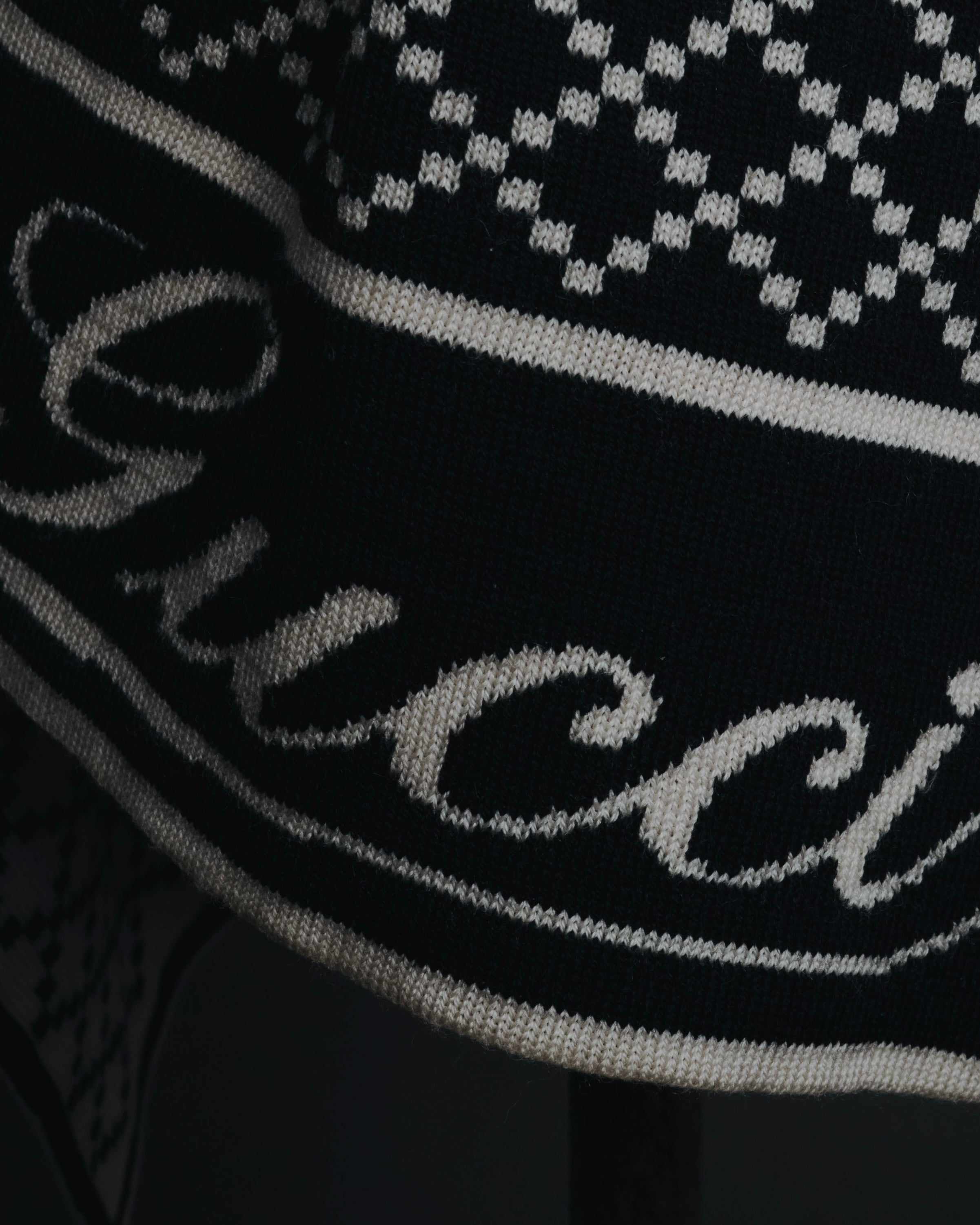 "GUCCI" 2016-2020 Script logo diamond-knit stole