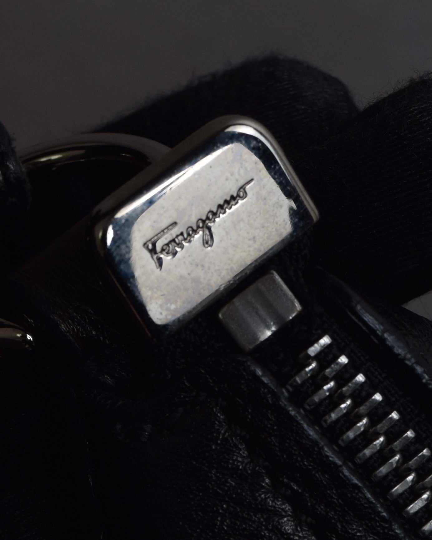 "Salvatore Ferragamo" Gancini motif design large leather shoulder bag