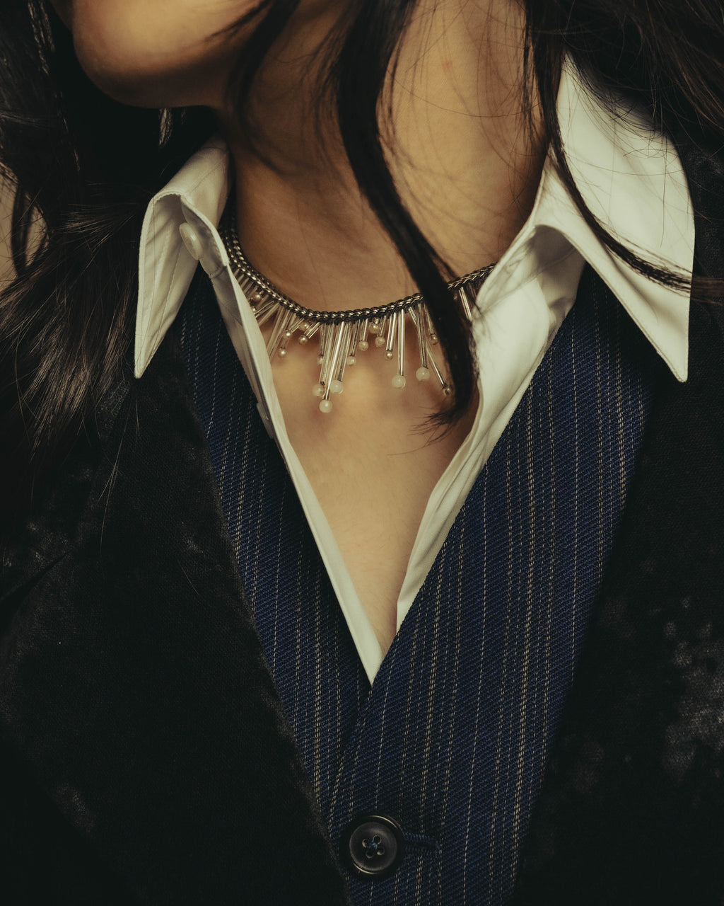 -SPECIAL- "CHANEL" 90's-00's Sculptural pearl fringe choker necklace