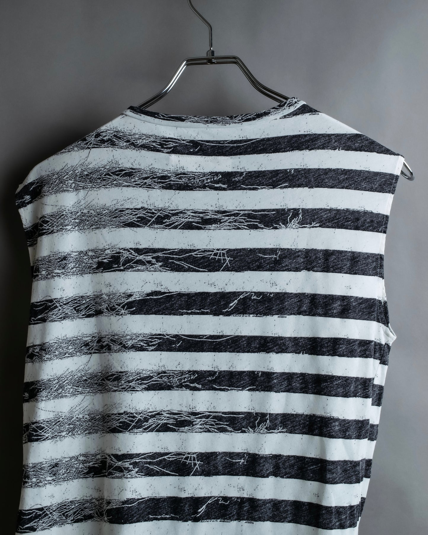 "MM6 MAISON MARGIELA" Peeling border pattern sleeveless pullover