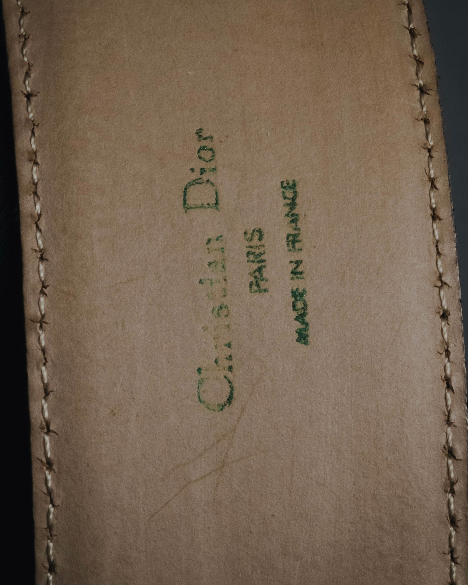 "Christian Dior" Oval logo buckle structured leather belt