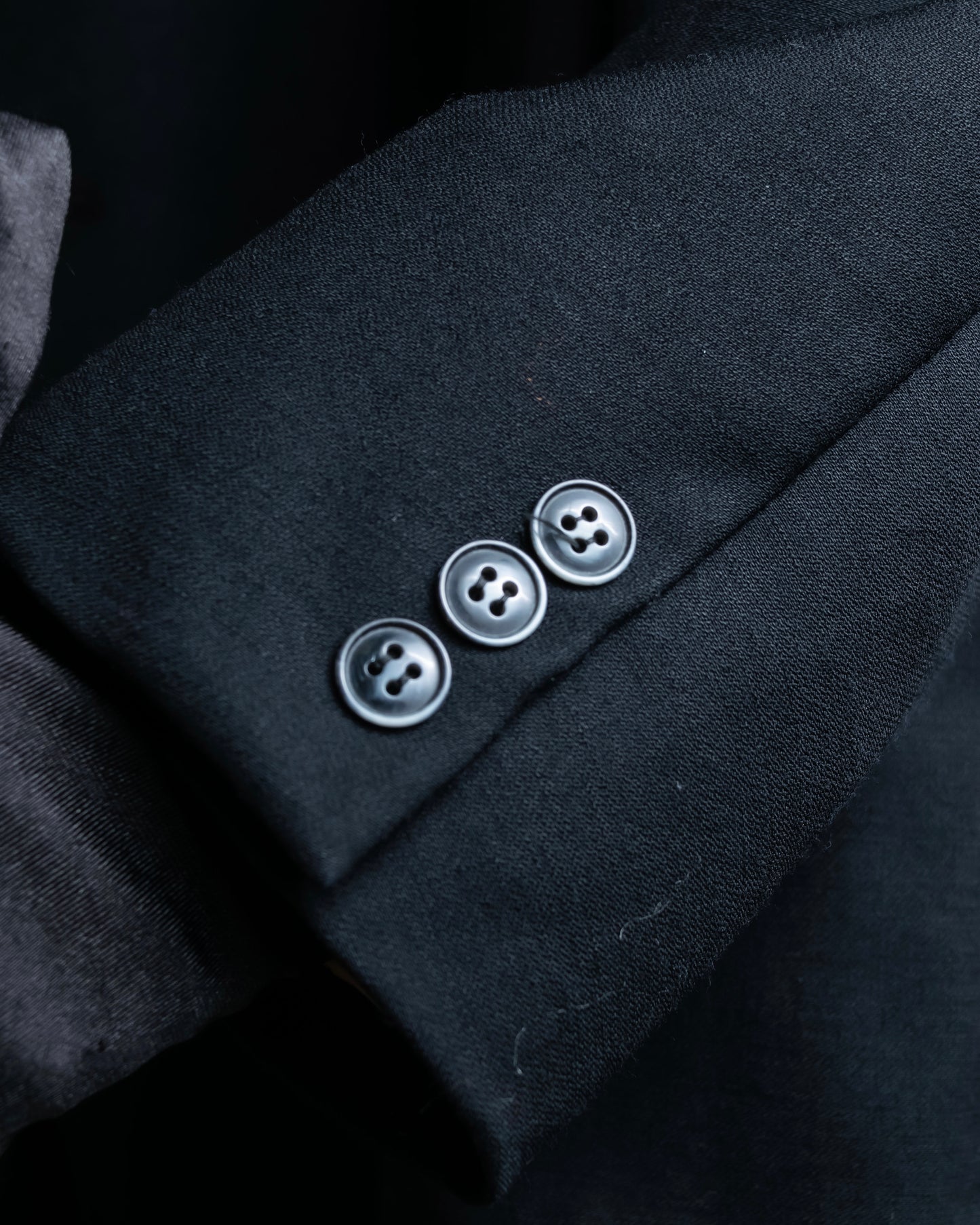 "ISSIMO" Oversized marble button design wool tailored jacket