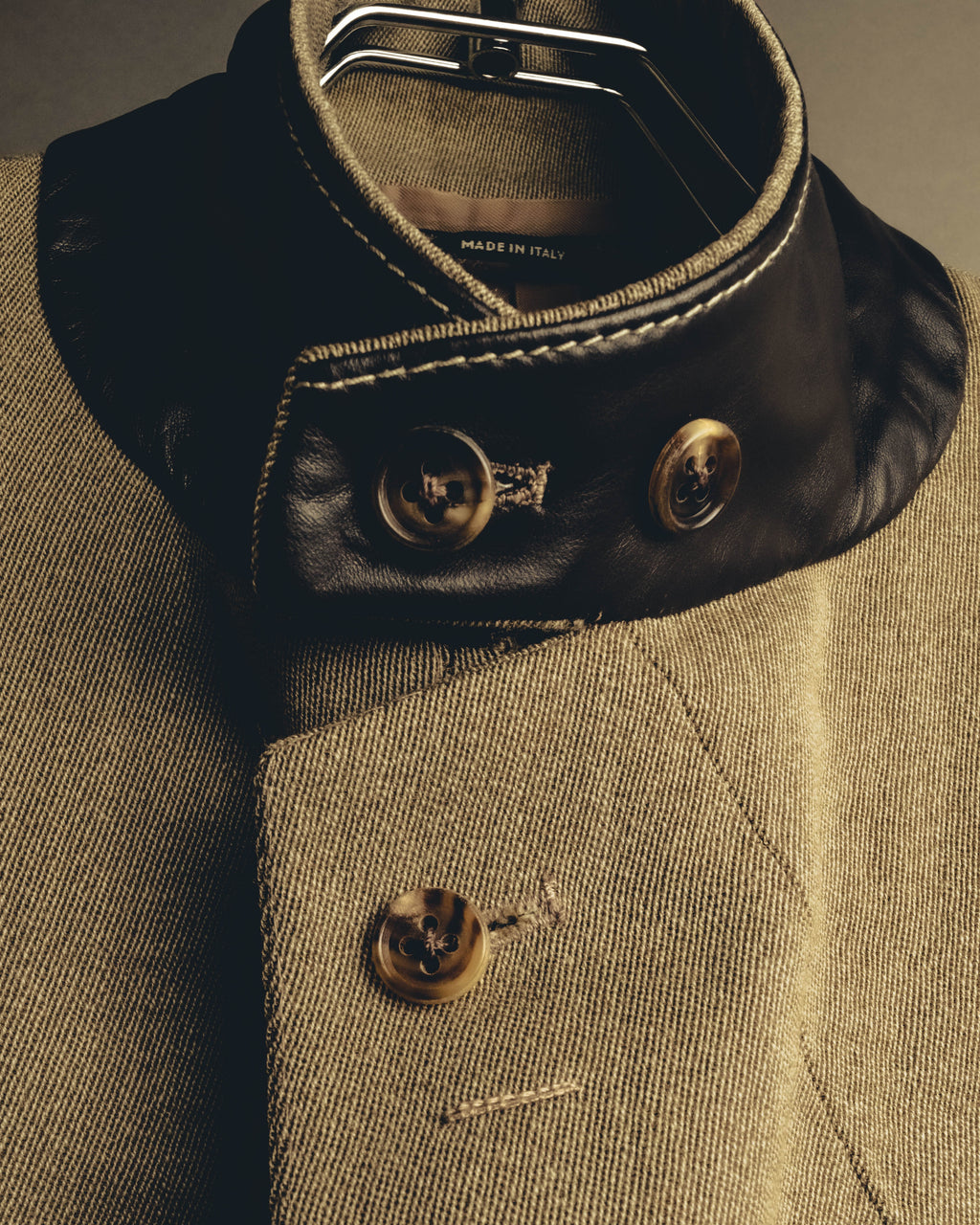 -SPECIAL- "Hermès" 80's-00's Leather collar tailored blazer