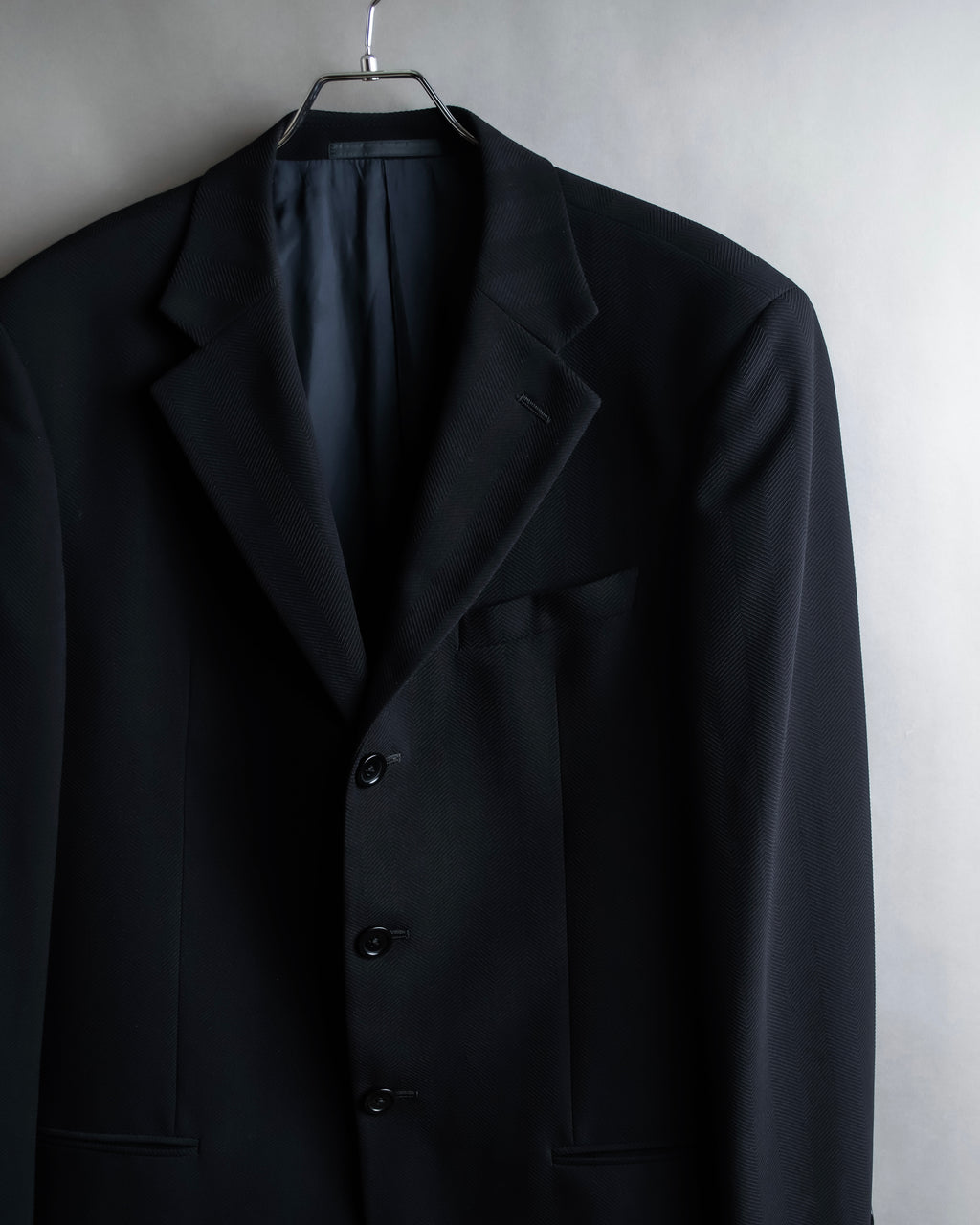 "ARMANI COLLEZIONI" Herringbone weave classical detail set up