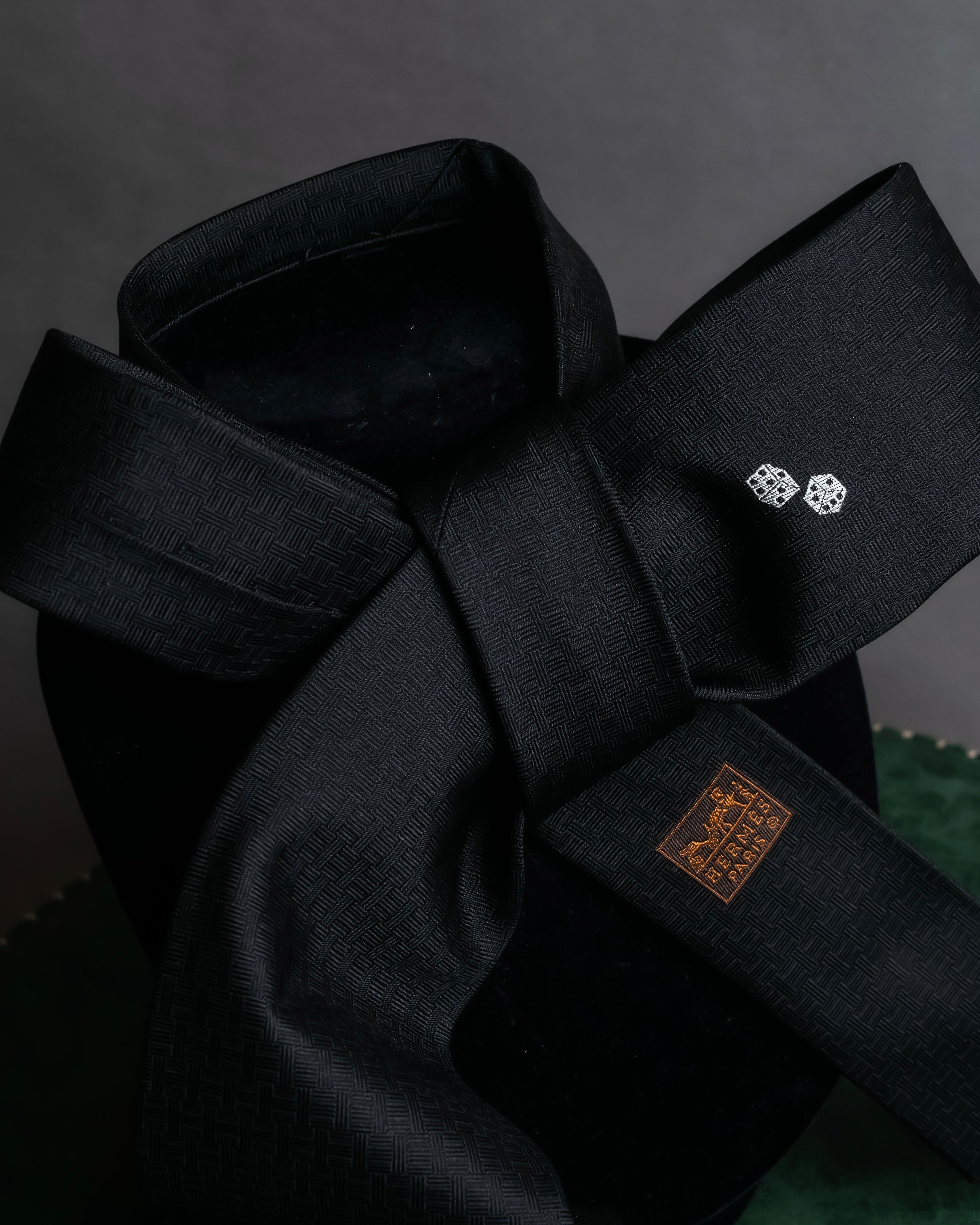 "HERMES" Dice embroidery design silk neck tie