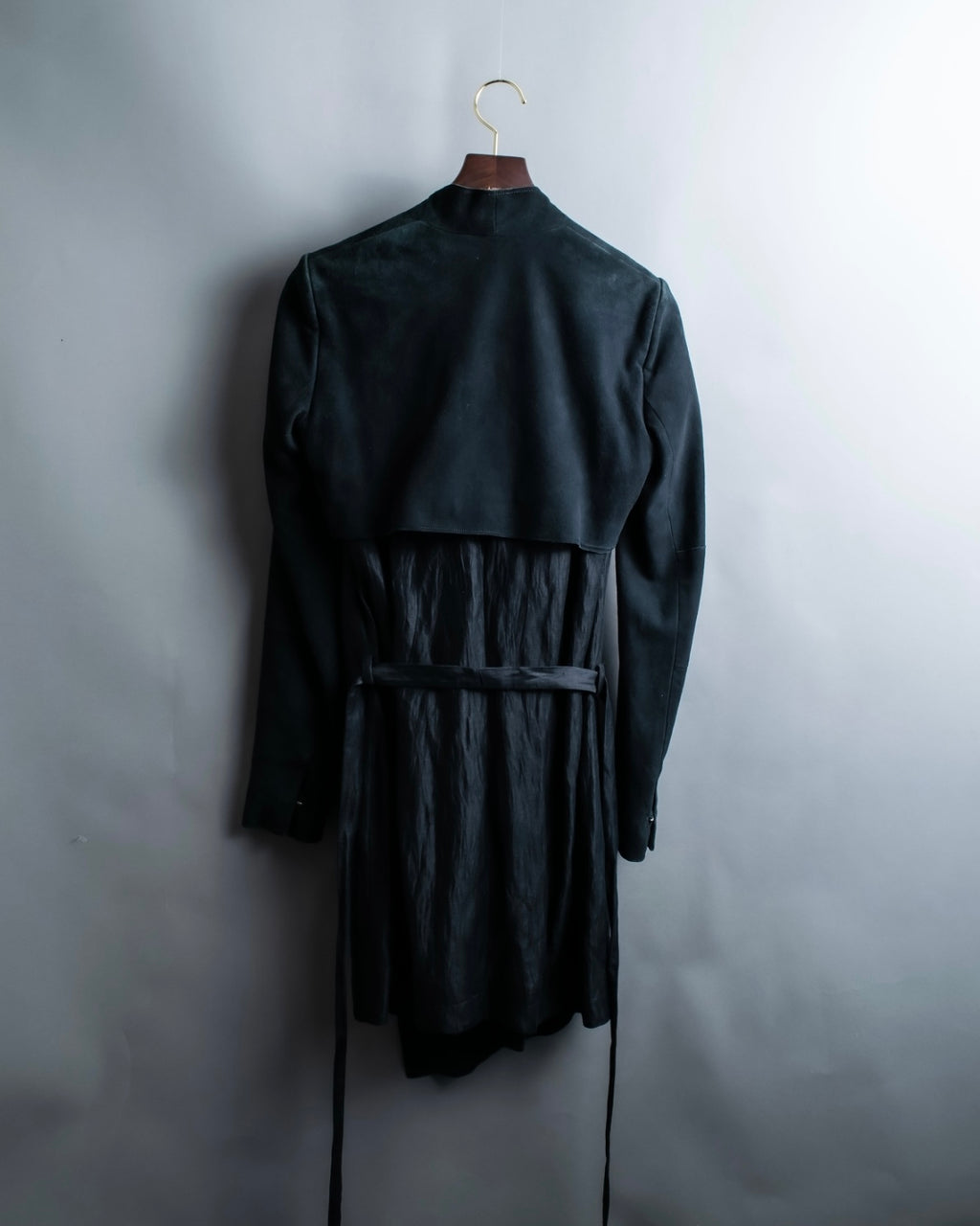"HELMUT LANG" wrapped leather coat