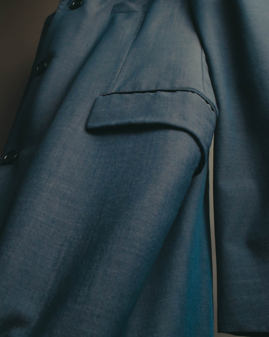“Vintage” Textured blue tailored jacket