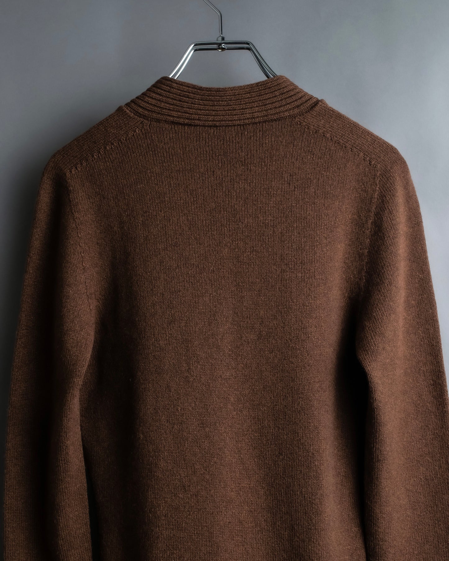 "HERMES" 100% cashmere V neck design knit