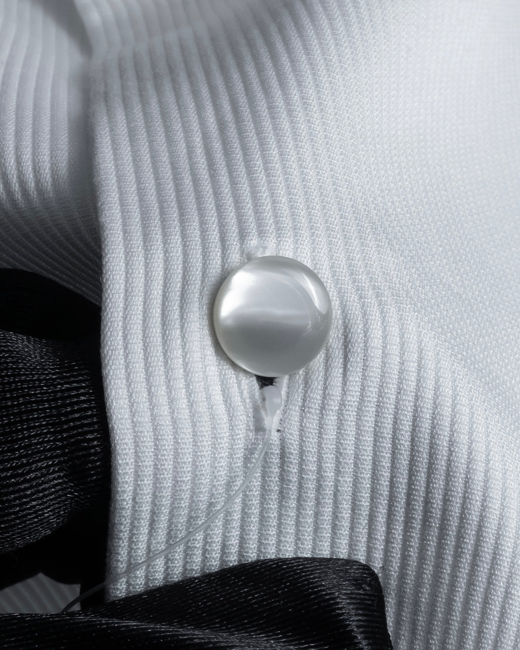 "GIORGIO ARMANI" Belt included bow tie dress shirt